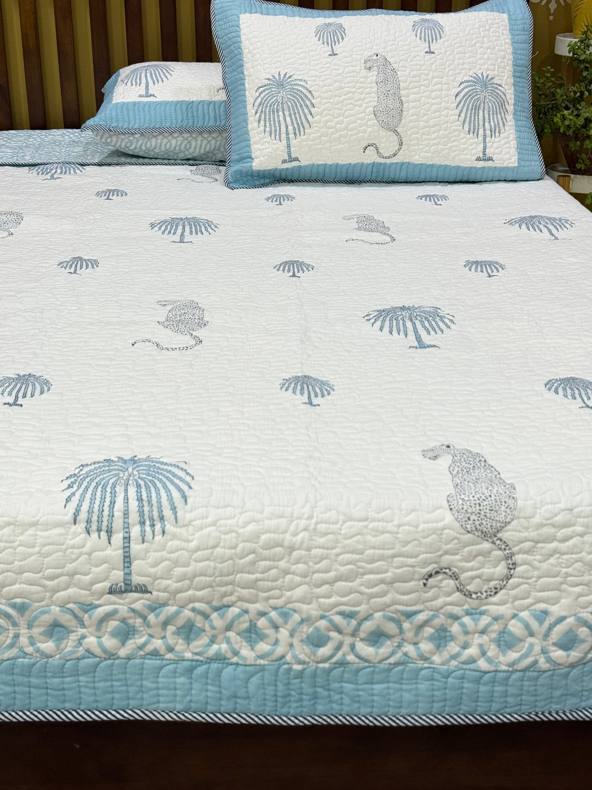 plush-king-size-quilted-blockprint-reversible-mulmul-bedcover