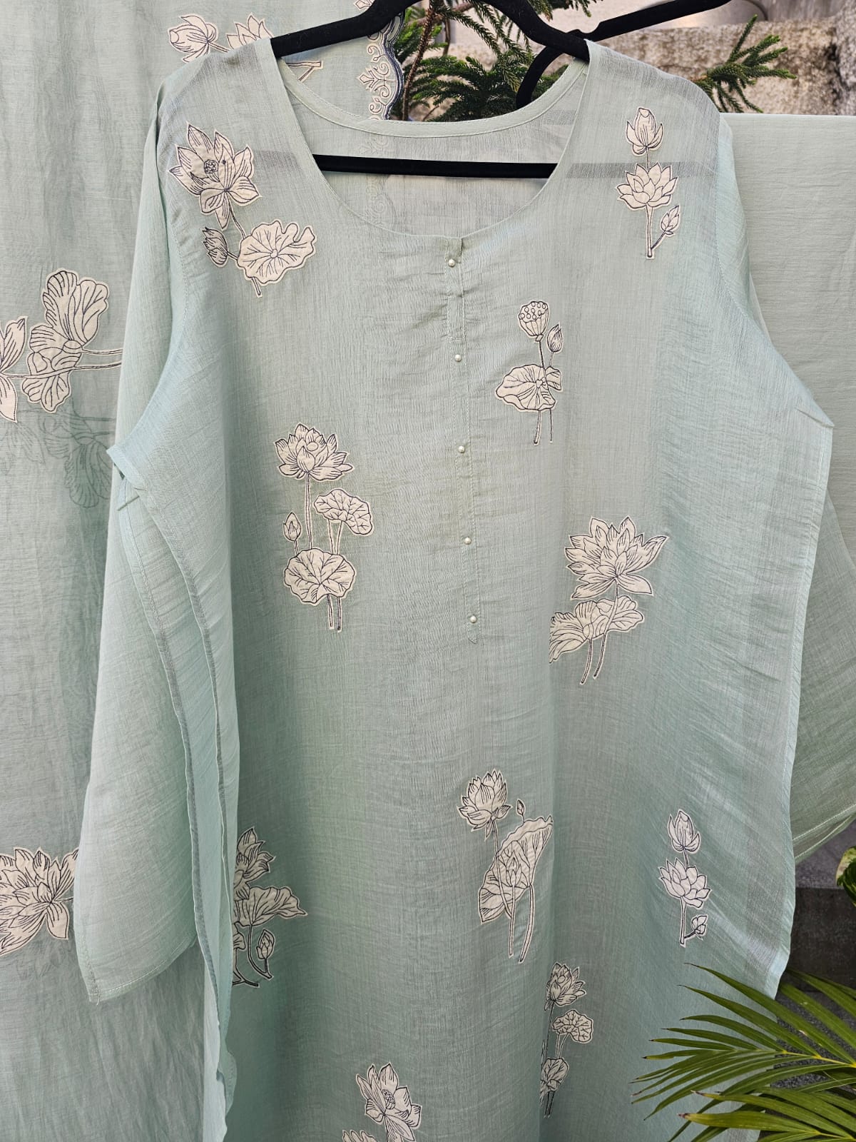 3 Piece Chanderi Mulmul Semi Stitched Suit Set with Applique