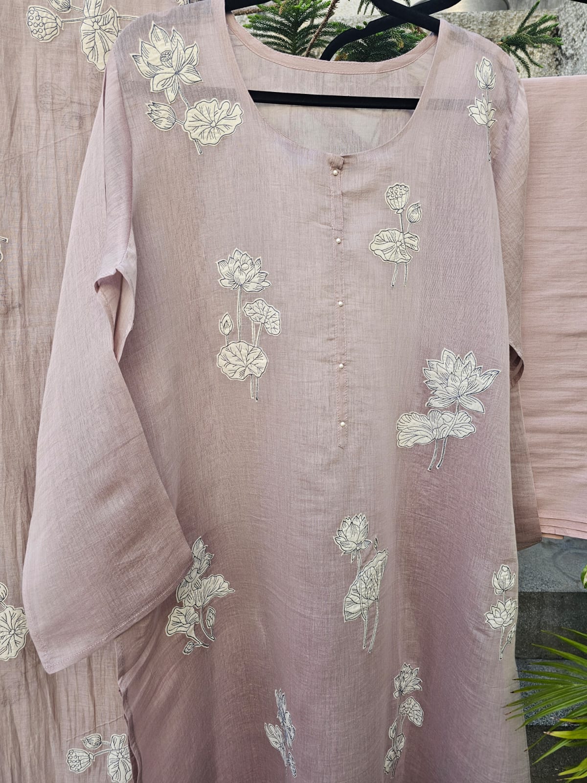 3 Piece Chanderi Mulmul Semi Stitched Suit Set with Applique