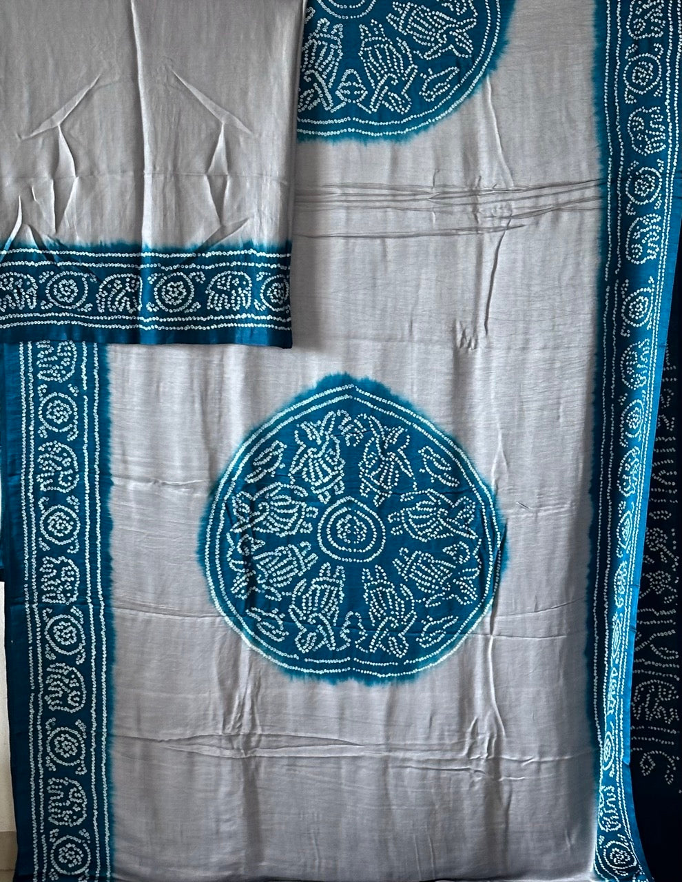 pure-gajji-silk-grey-teal-rasmandal-circle-bandhani-saree