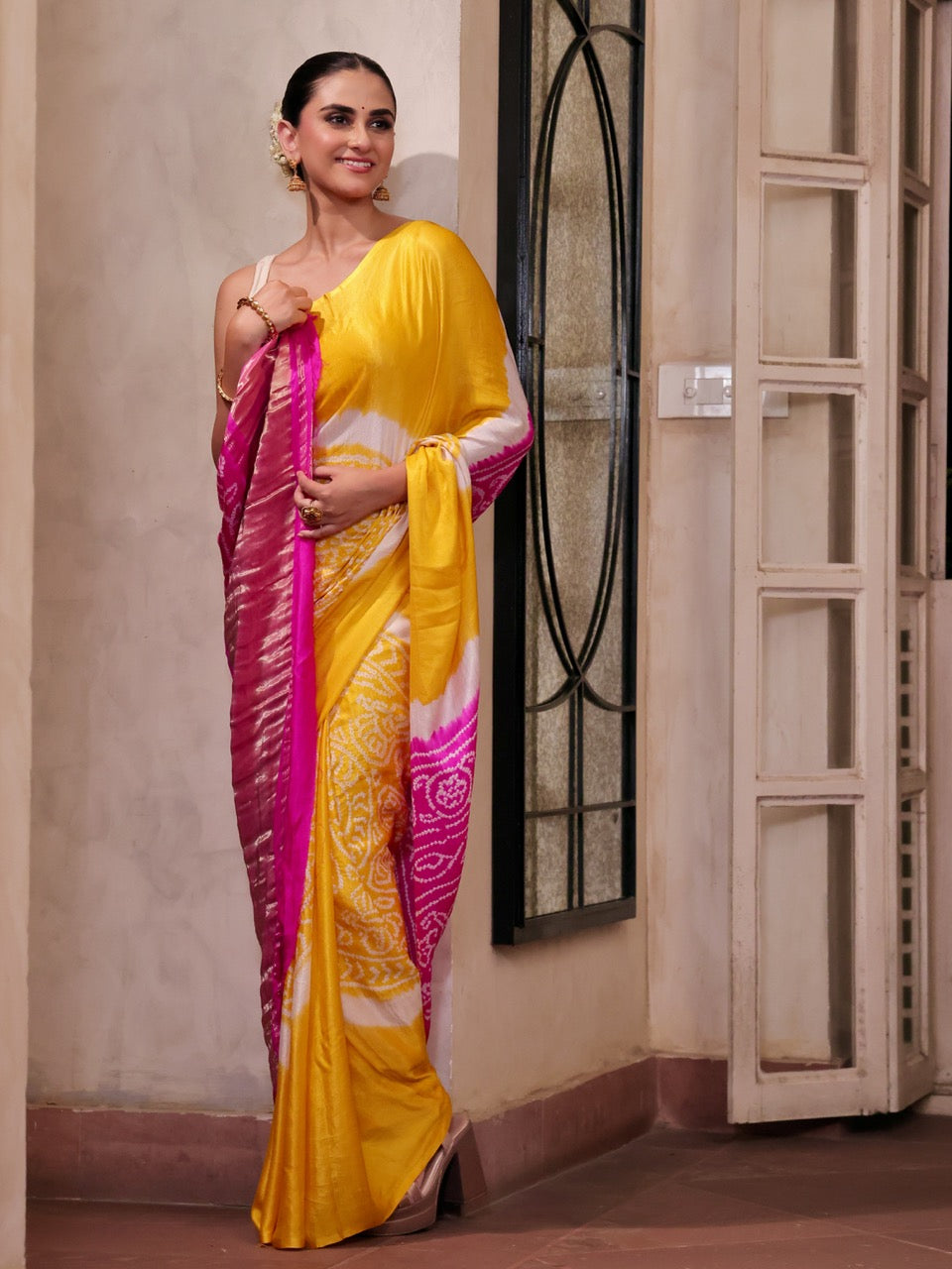 pure-gajji-silk-mustard-yellow-pink-rasmandal-circle-bandhani-saree