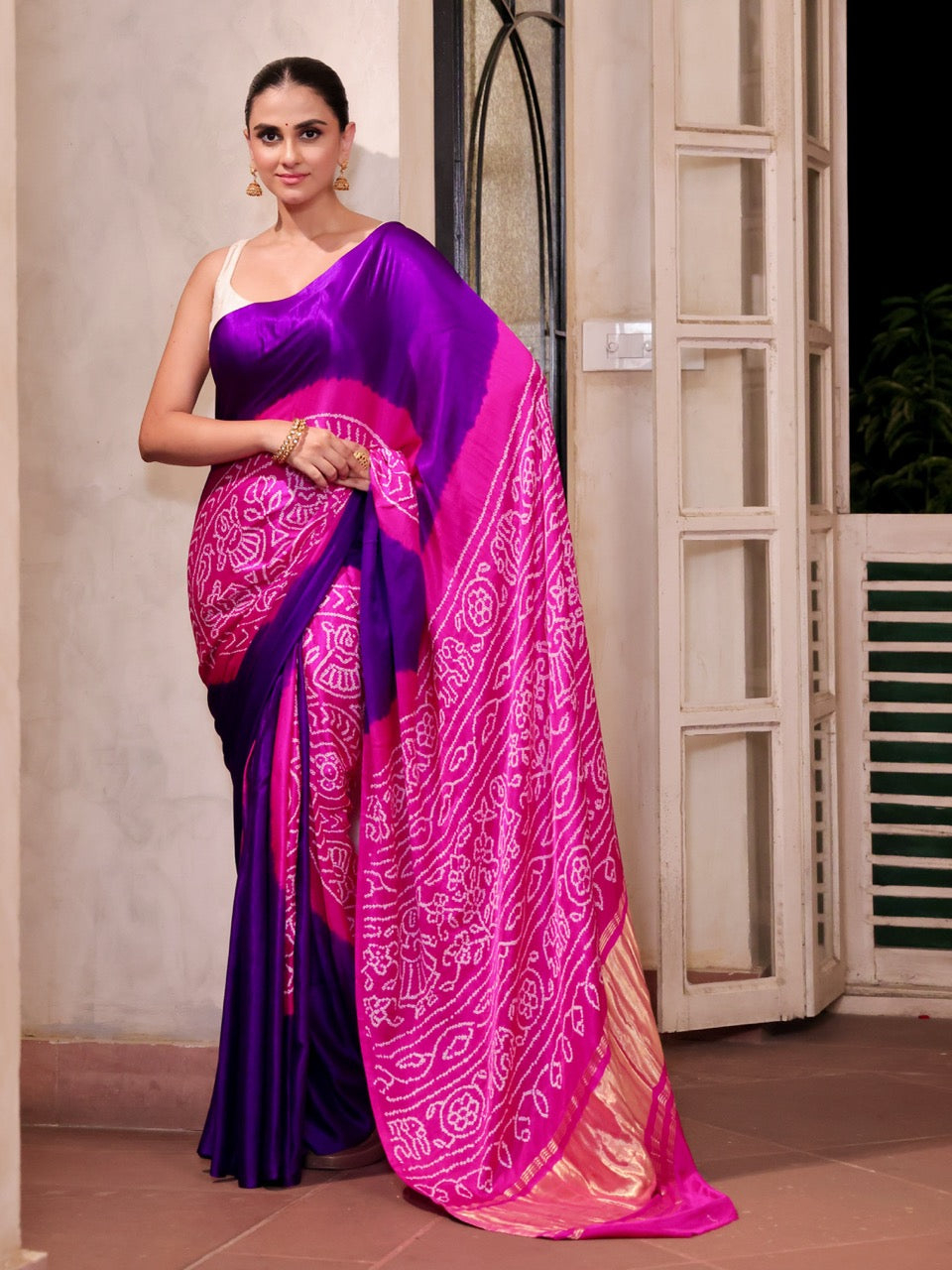 pure-gajji-silk-violet-pink-rasmandal-circle-bandhani-saree