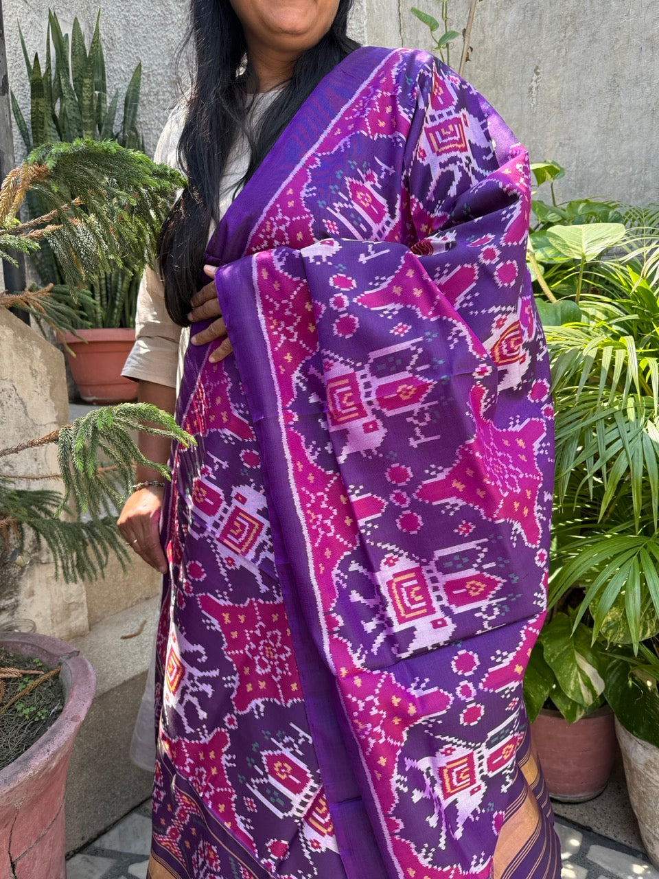 Handloom Purple and Pink Mulberry Silk Ikat Patola Dupatta with Elephant Theme