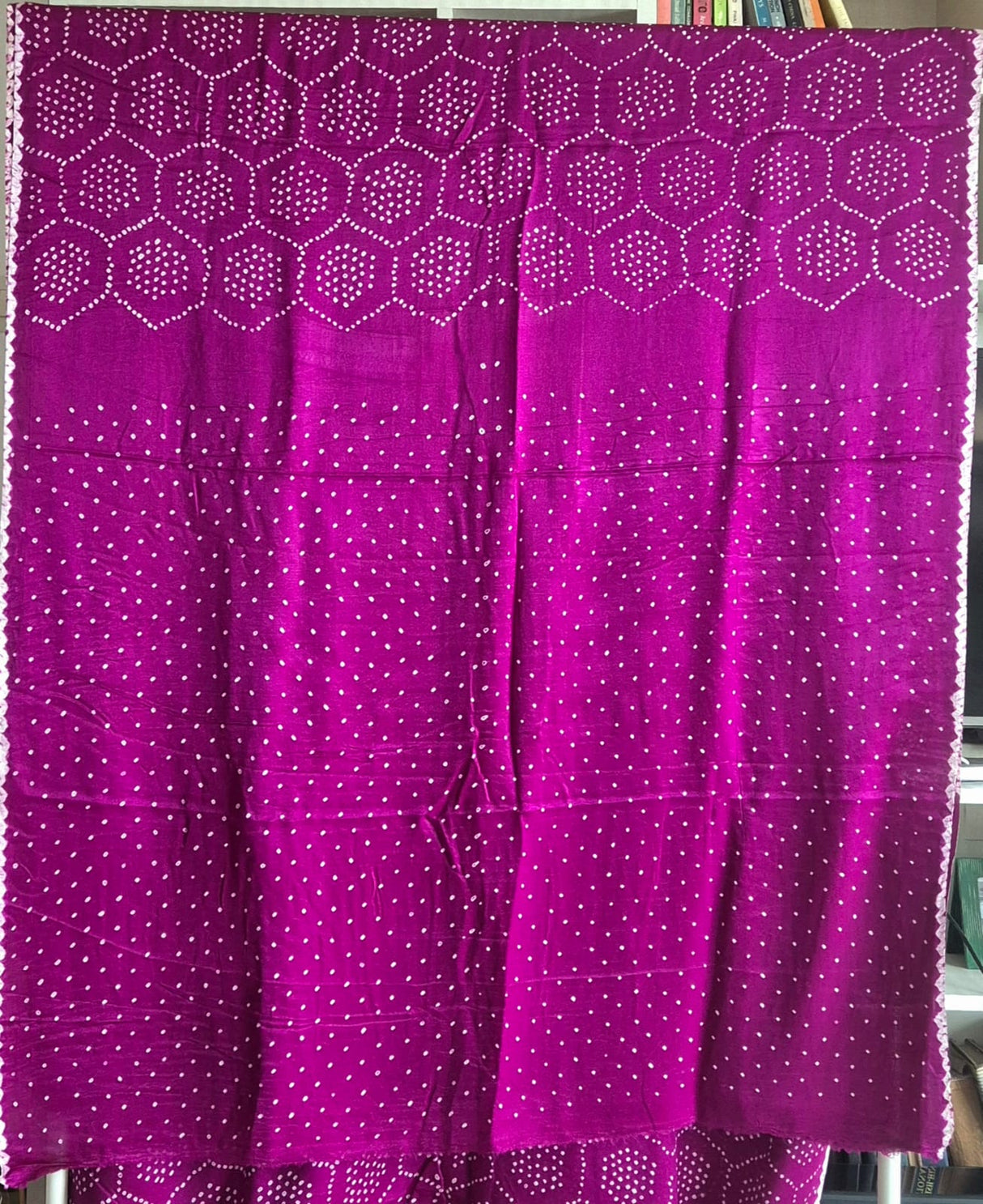 purple-plum-flora-and-hexa-pure-galli-silk-bandhani-saree