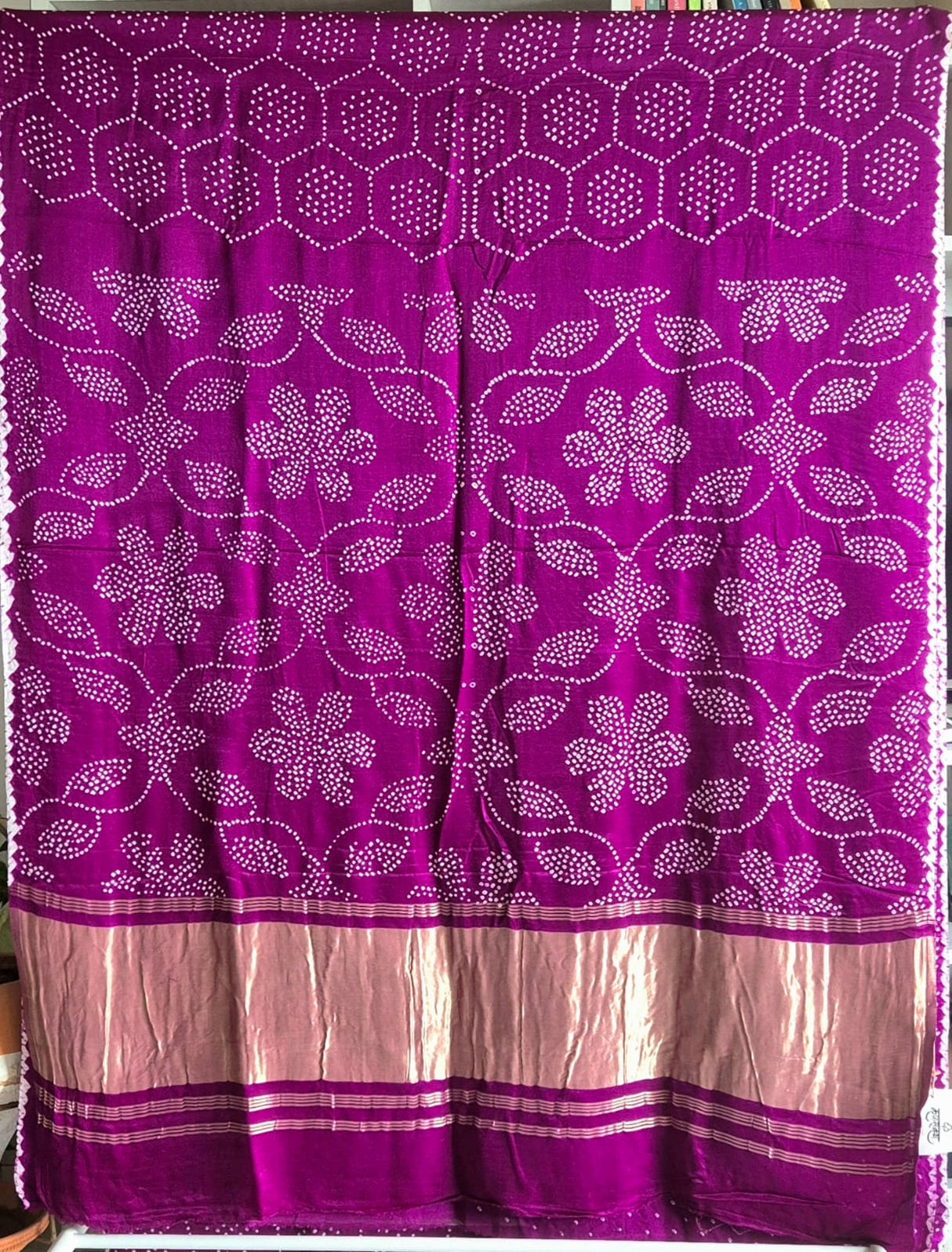 purple-plum-flora-and-hexa-pure-galli-silk-bandhani-saree