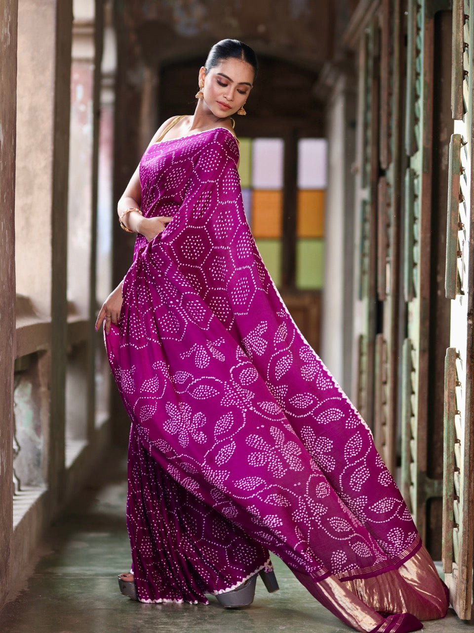 purple-plum-flora-and-hexa-pure-galli-silk-bandhani-saree