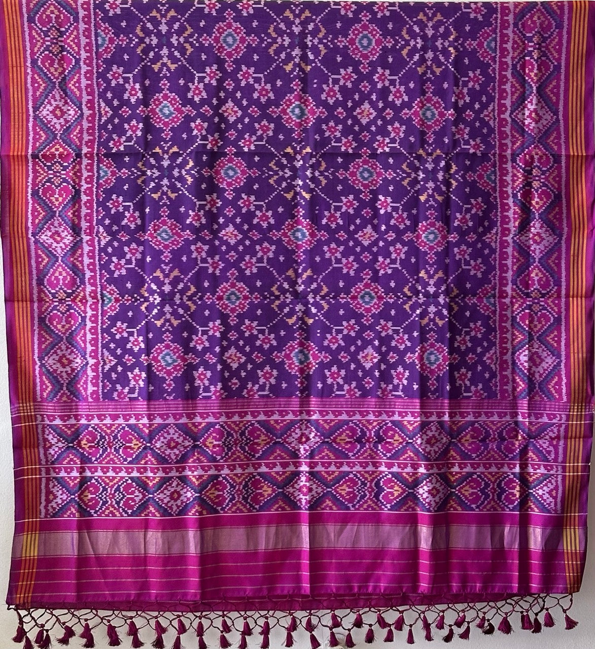 Vibrant Royal Purple Handloom Pure Silk Single Ikat/Patola Dupatta