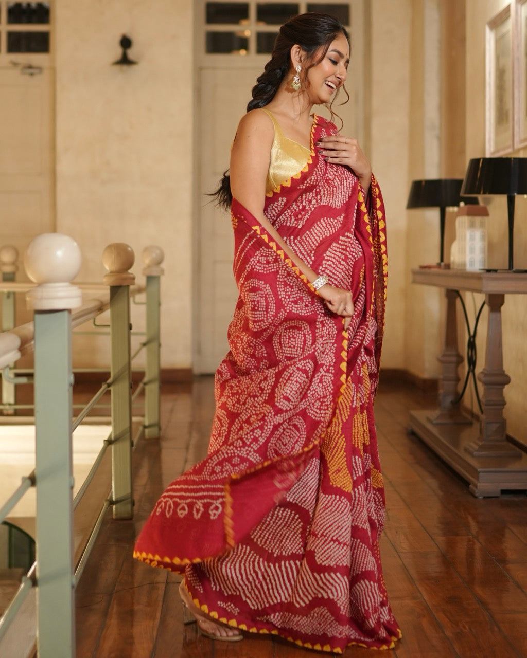 raktima-deep-red-munga-silk-bandhani-saree