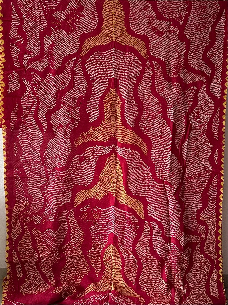 raktima-deep-red-munga-silk-bandhani-saree