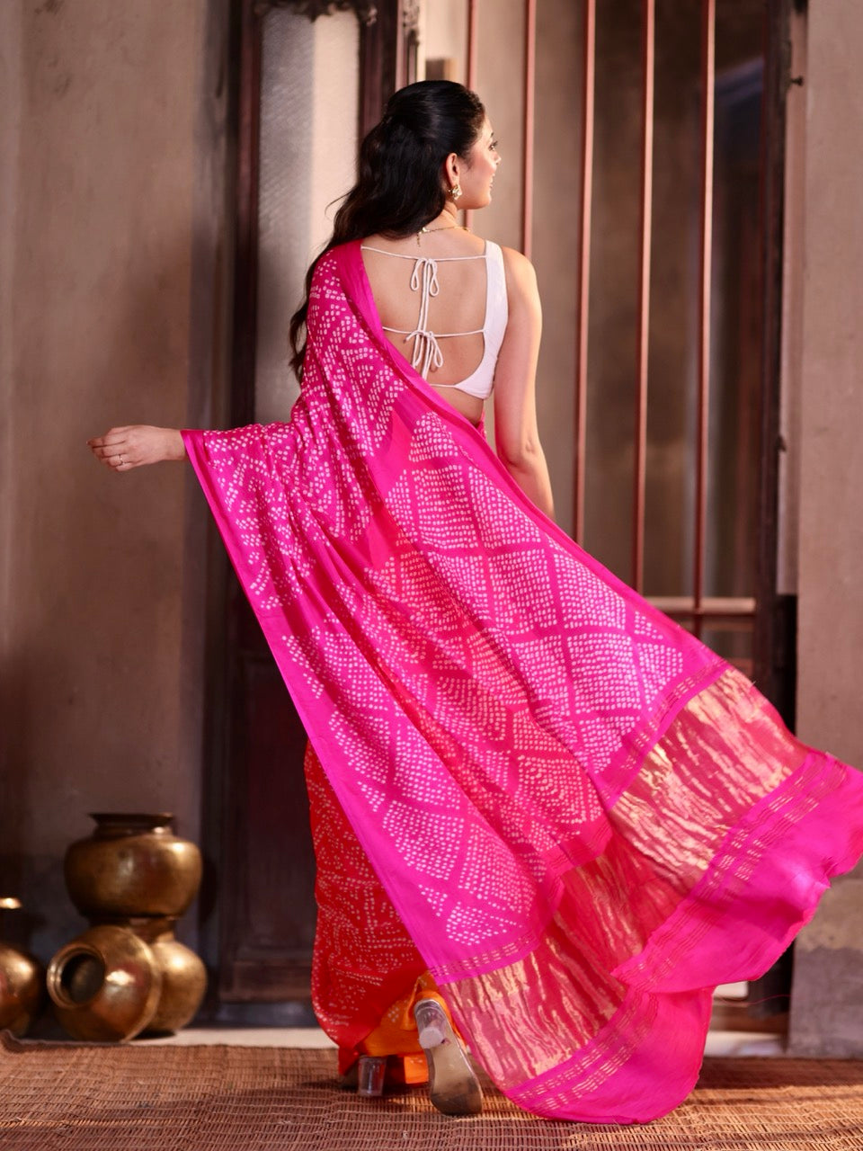 rang-leher-ombre-pure-gajji-silk-bandhani-saree