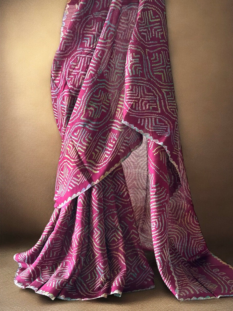 rangdeep-crimson-munga-silk-bandhani-saree-with-multicoloured-bandhani