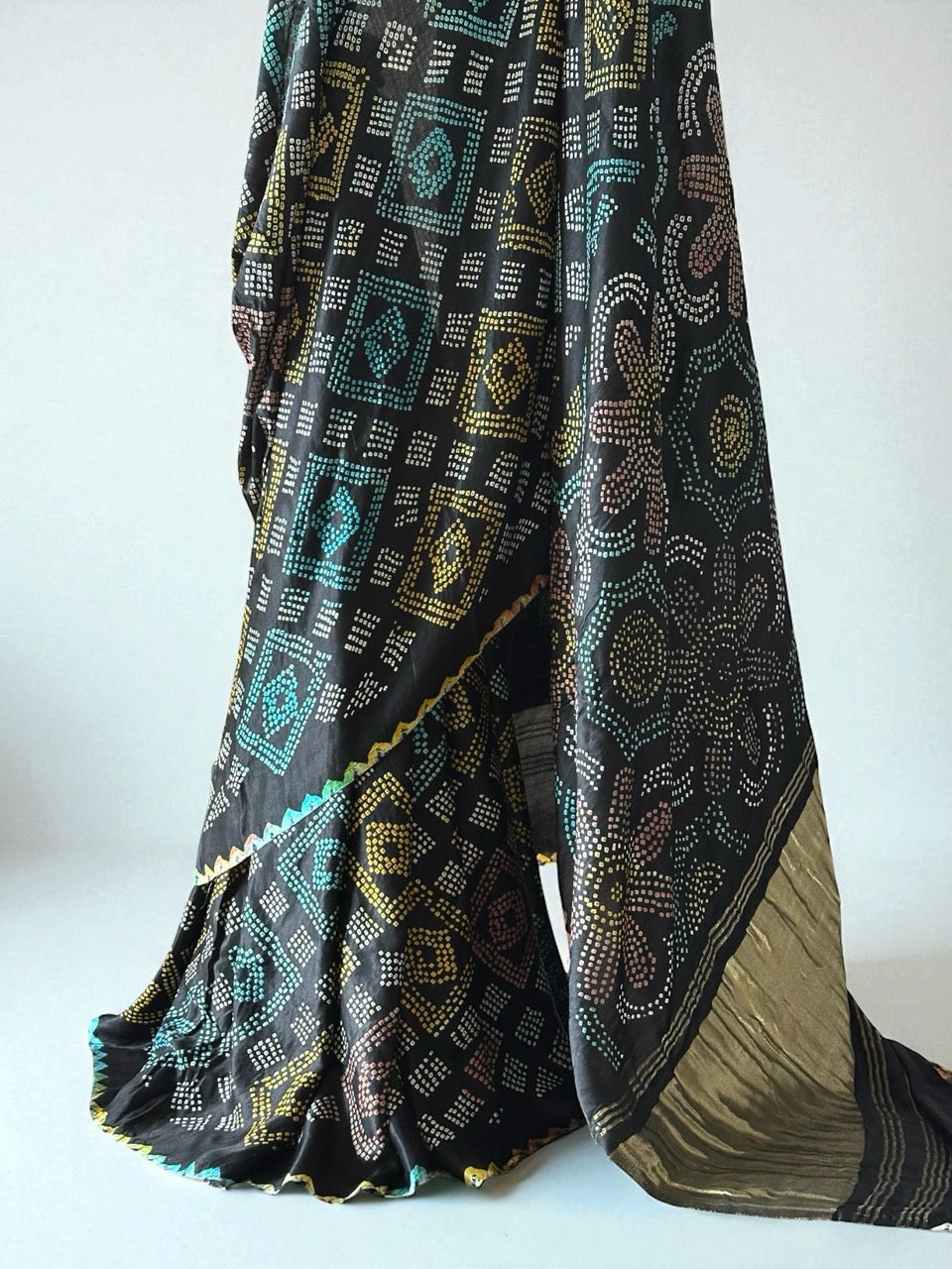 rangrekha-pure-gajji-silk-bandhani-saree