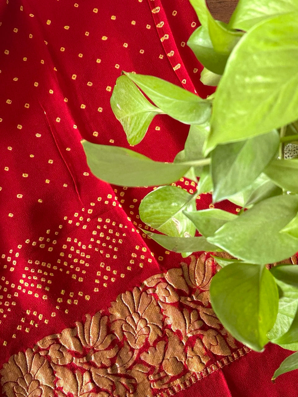 Red Pure Georgette Bandhani Blouse Fabric with Floral Zari Border