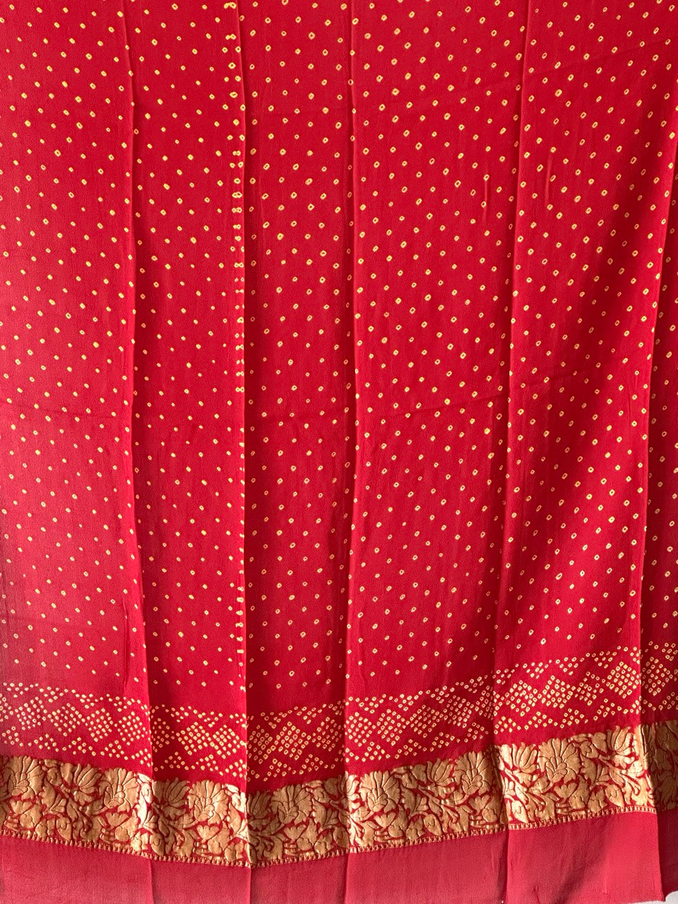 Red Pure Georgette Bandhani Blouse Fabric with Floral Zari Border