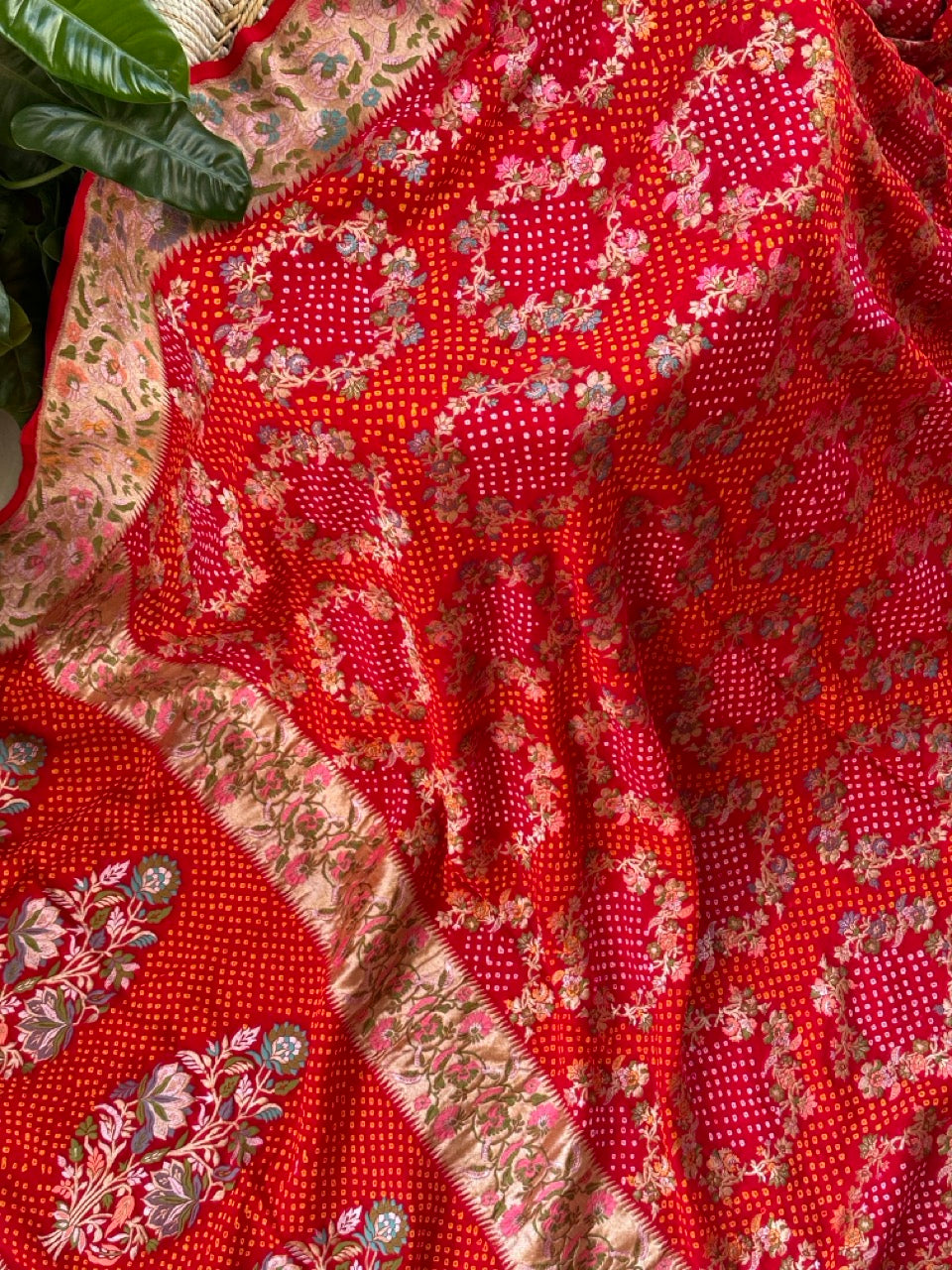 Super Exclusive Handloom Banarsi Georgette Bandhani Saree