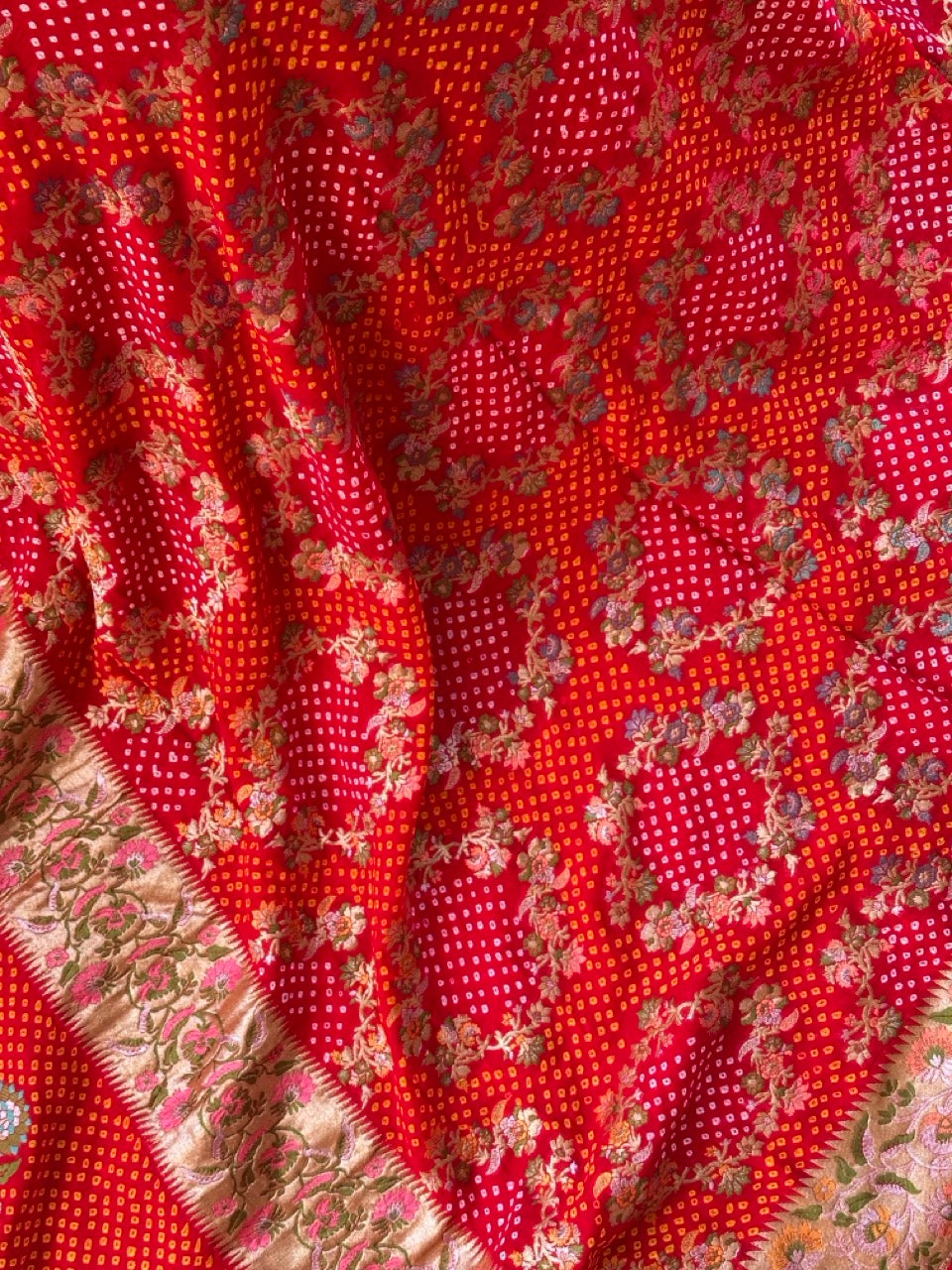 Super Exclusive Handloom Banarsi Georgette Bandhani Saree