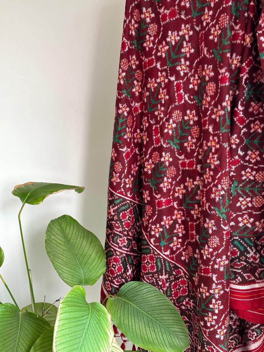 Red Floral Theme Pure Silk Double Ikat/Patan Patola Dupatta