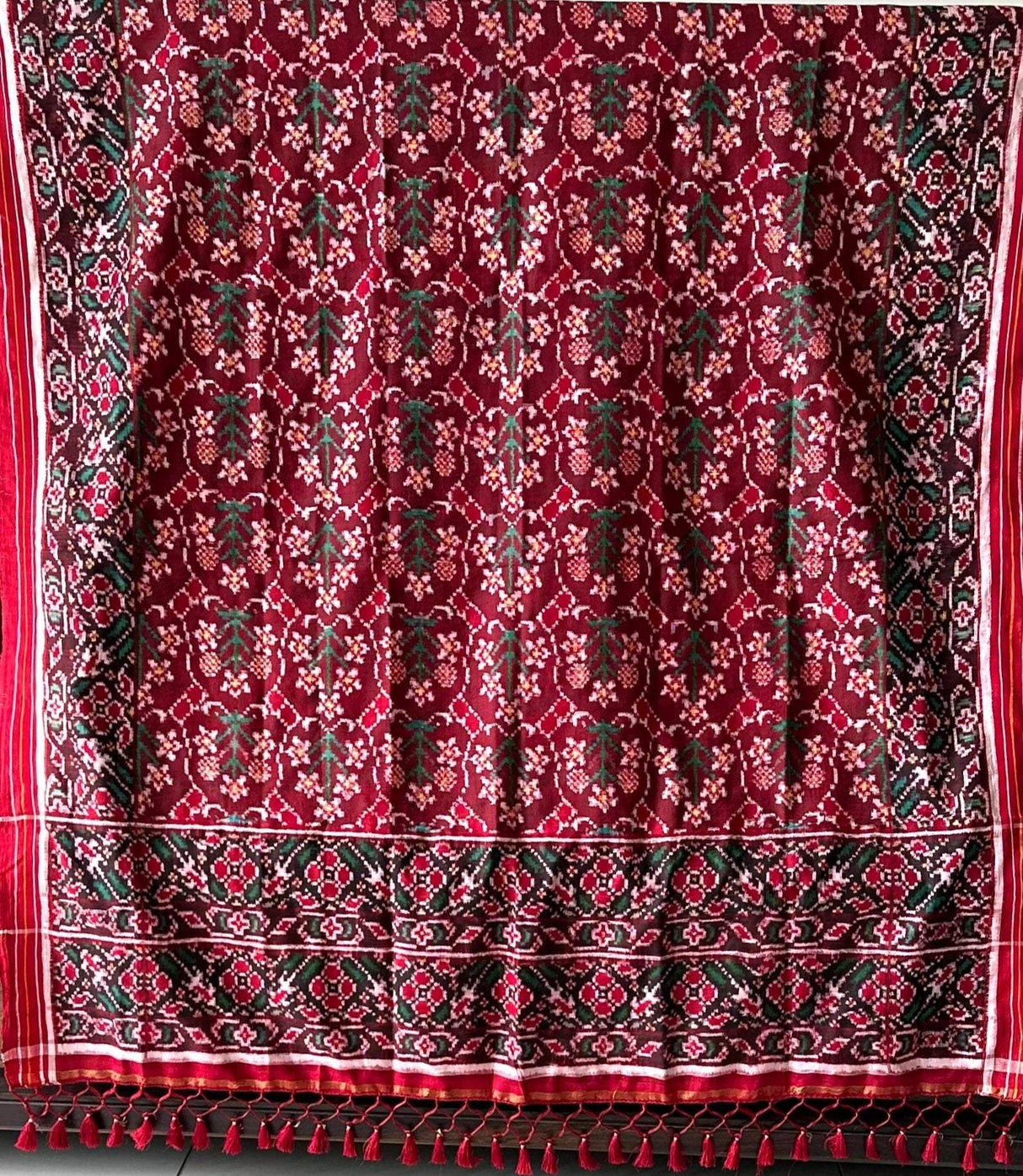 Red Floral Theme Pure Silk Double Ikat/Patan Patola Dupatta