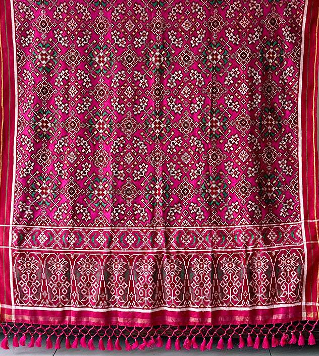 Red and Pink Navratna Pure Silk Double Ikat/Patan Patola Dupatta