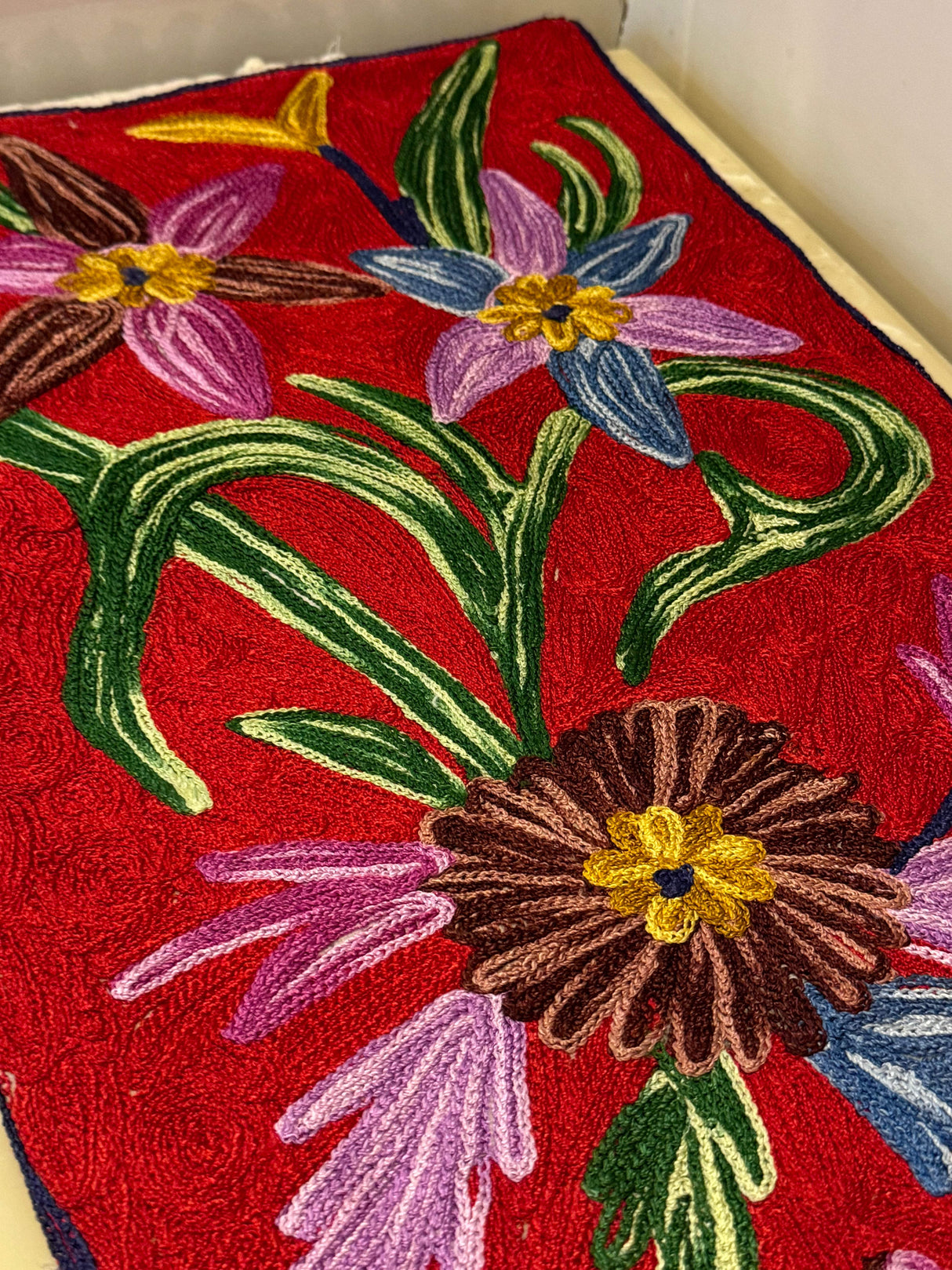 red-theme-kashmiri-embroidery-table-runner-front-view