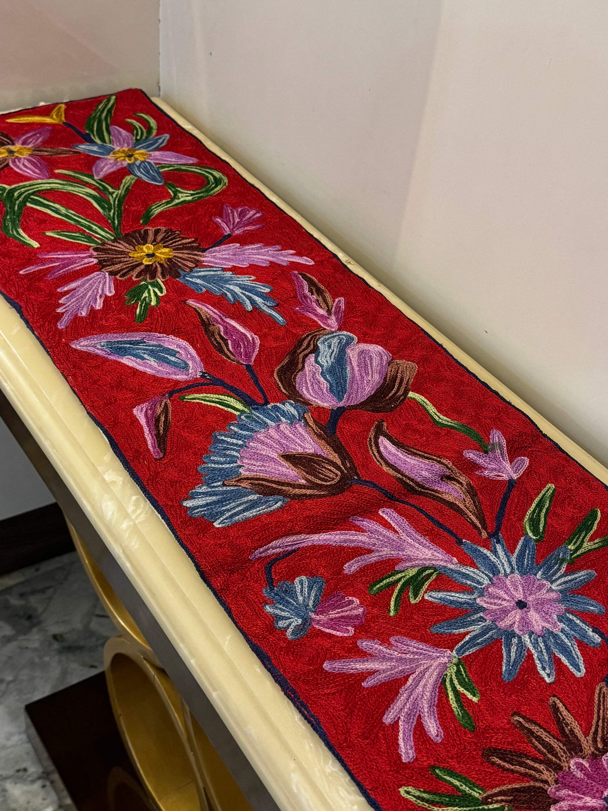 red-theme-kashmiri-embroidery-table-runner-side-view