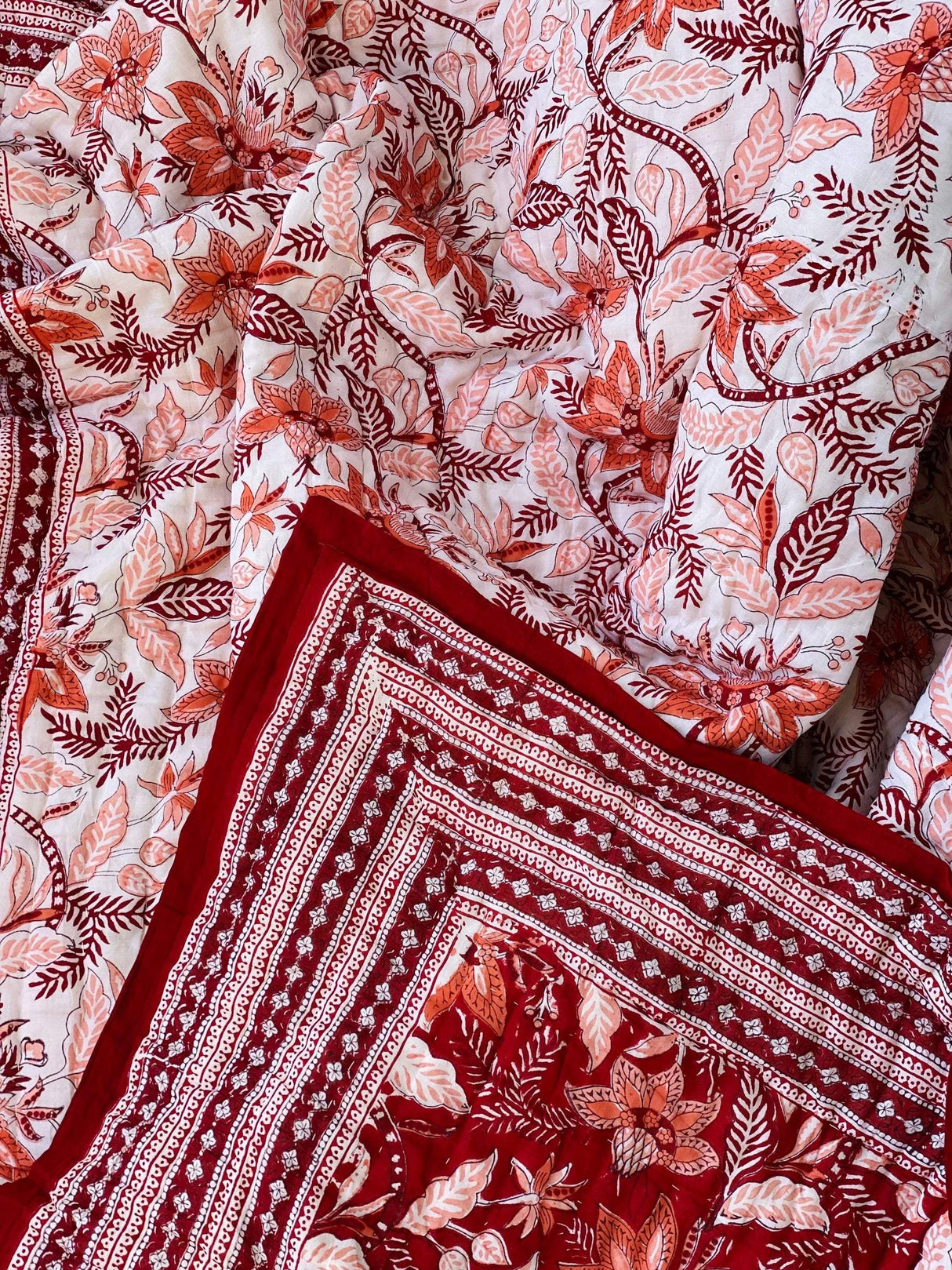 red-theme-king-cotton-quilt-top-view