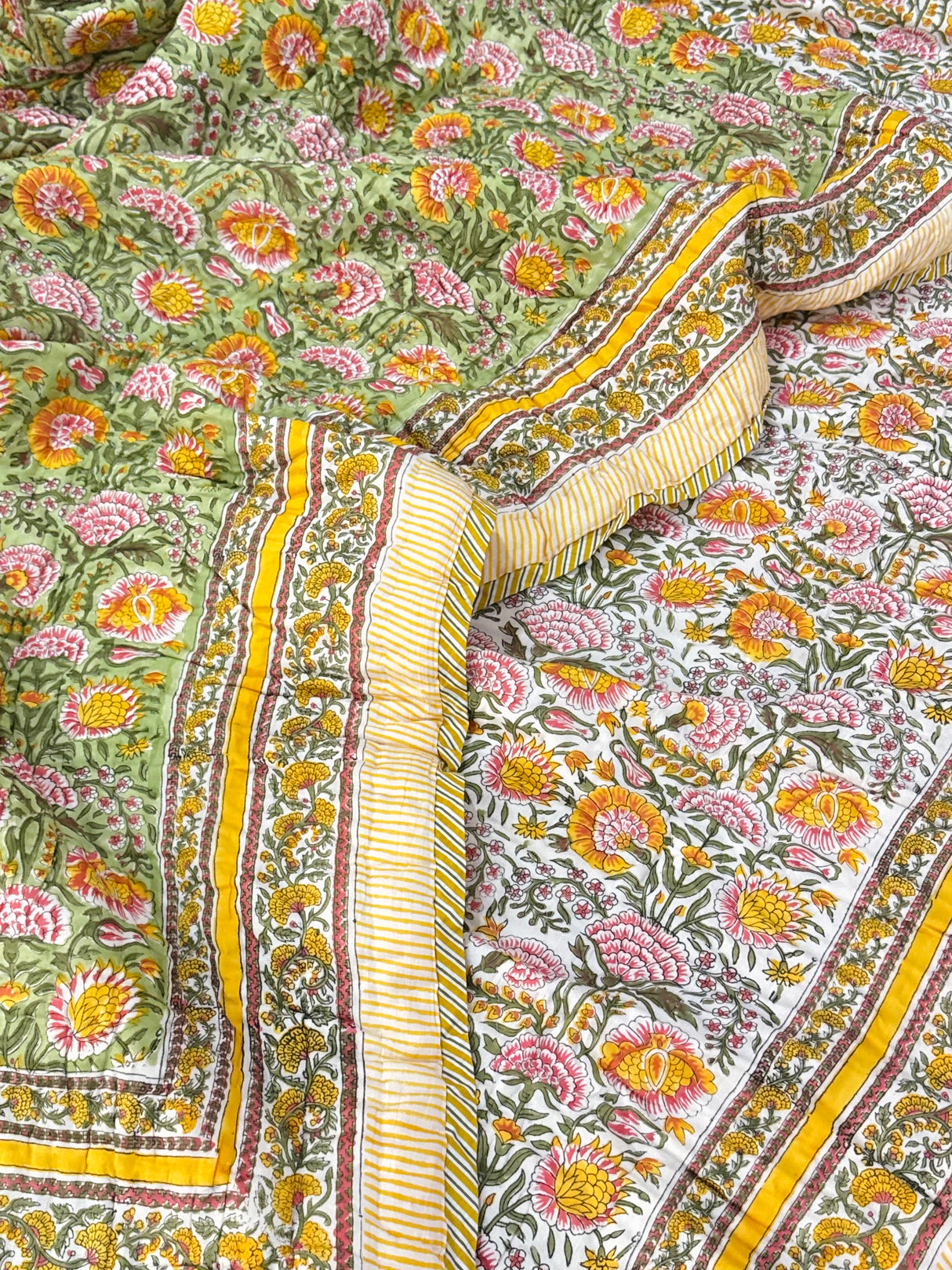 reversible-cotton-mulmul-quilt