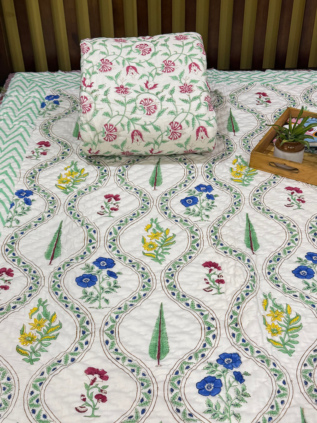reversible-soft-mulmul-cotton-layer
