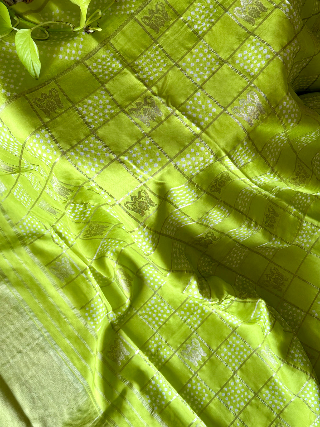 rich-lime-green-bandhani-kanjivaram-saree
