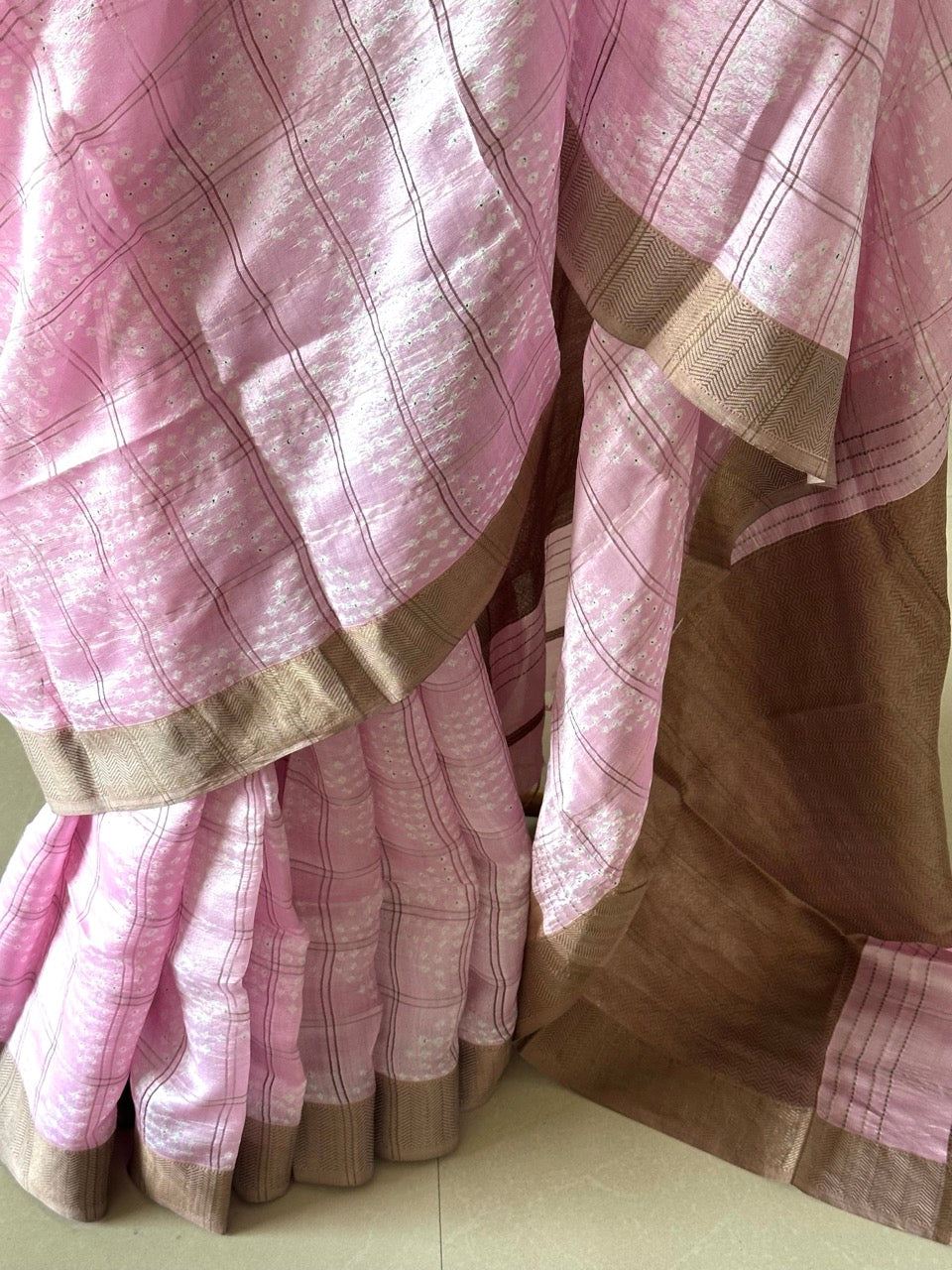 rosewood-checks-chanderi-silk-bandhani-saree