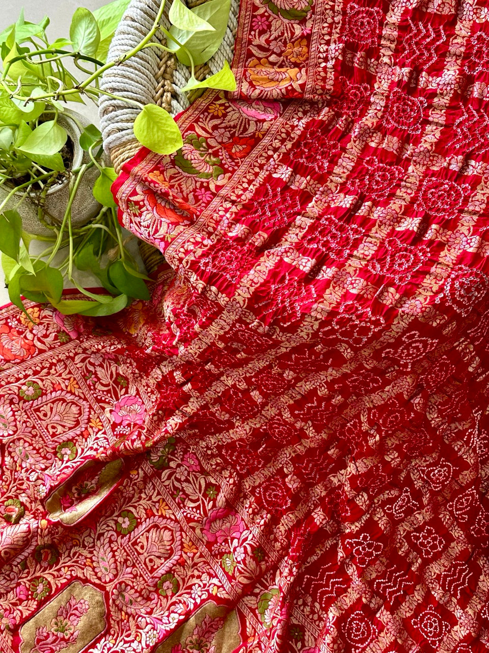 royal-red-pure-banarasi-georgette-meenakari-gharchola-bandhani-dupatta