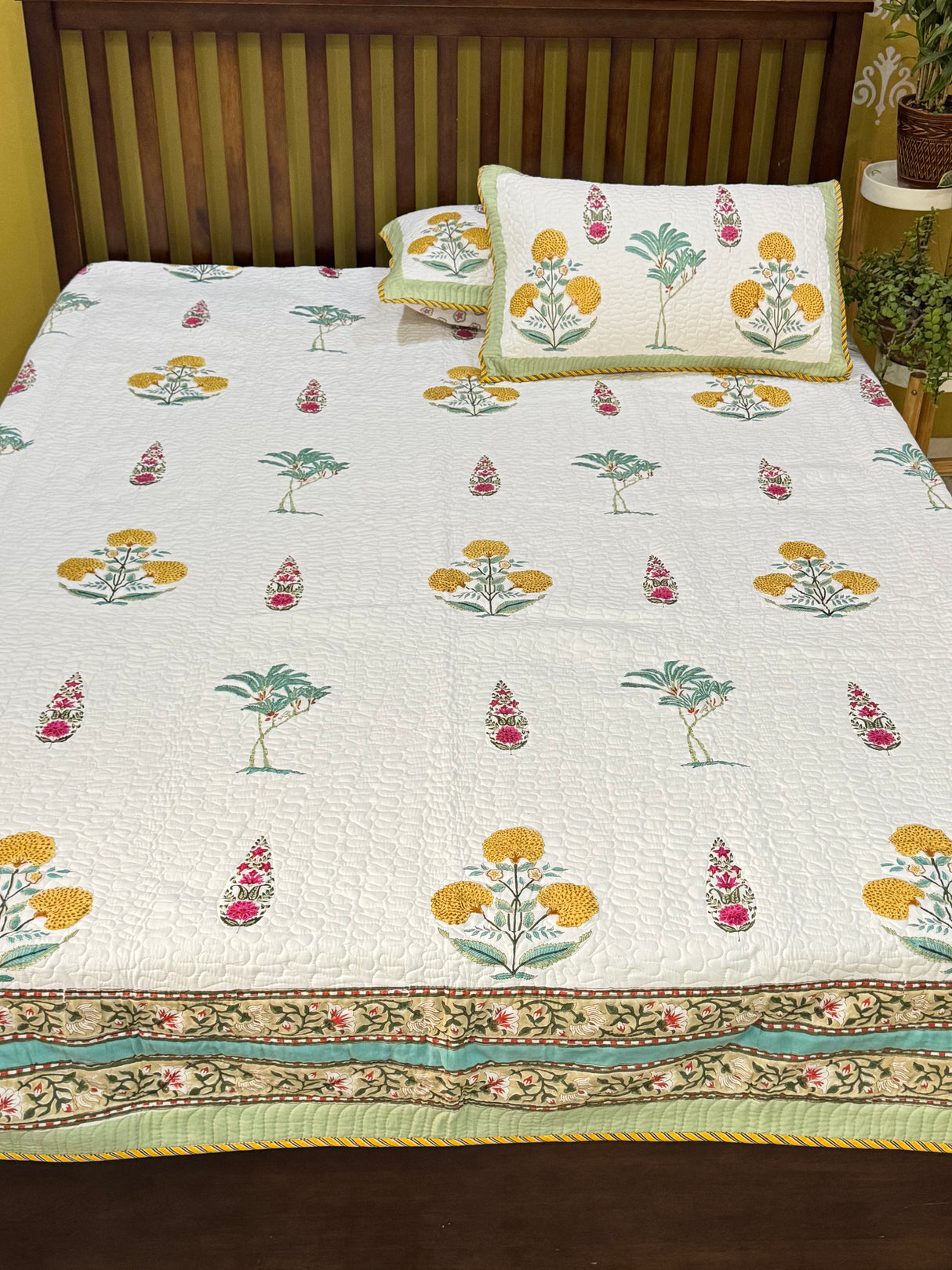 serene-luxe-mulmul-bedspread-blockprint-kapaas-katha