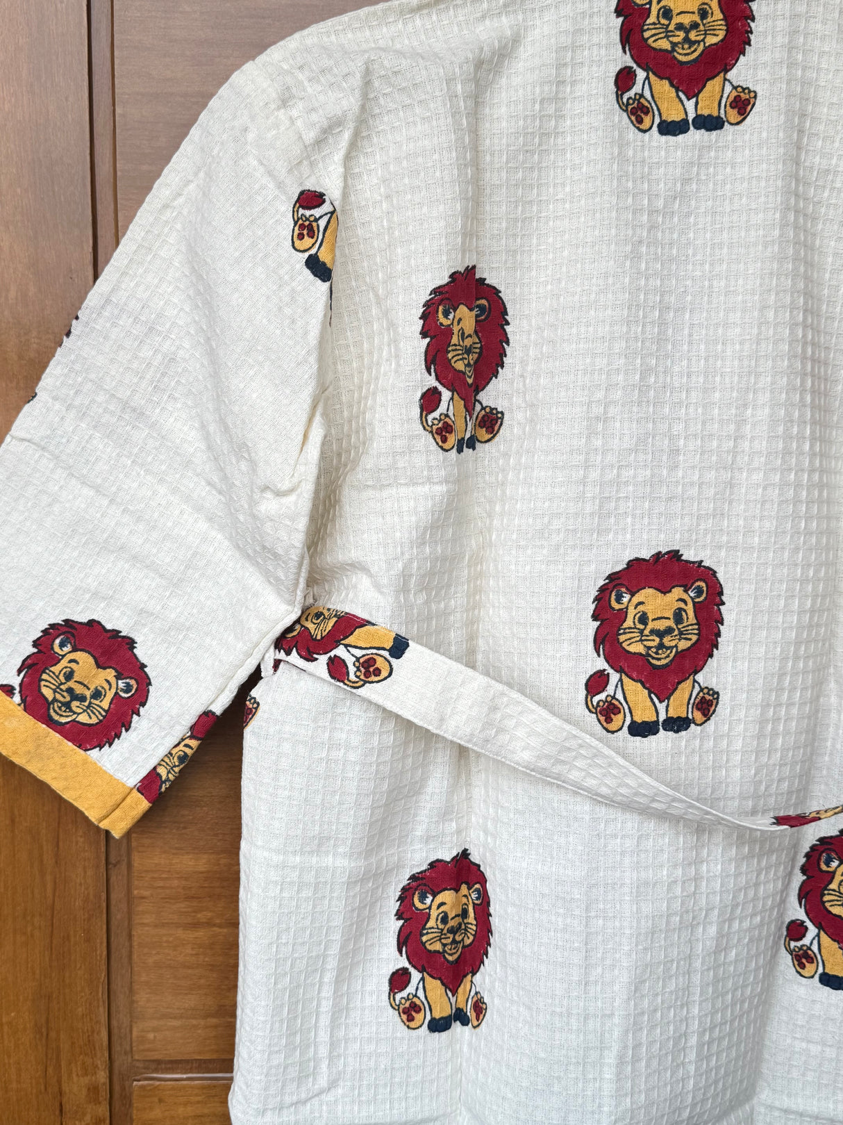 handcrafted kids bathrobes in waffle cotton fabric by Jaipur artisans available for global wholesale