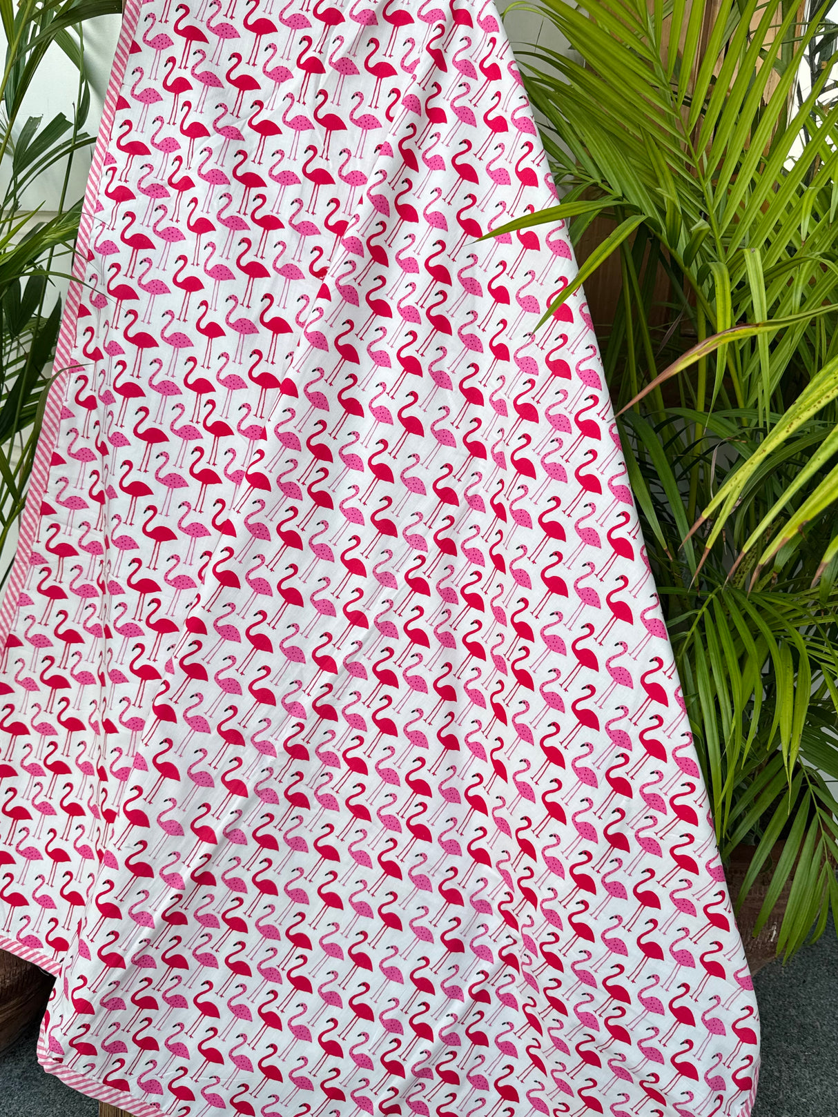 soft-cozy-flamingo-print-pink-yellow-layered-kids-blanket