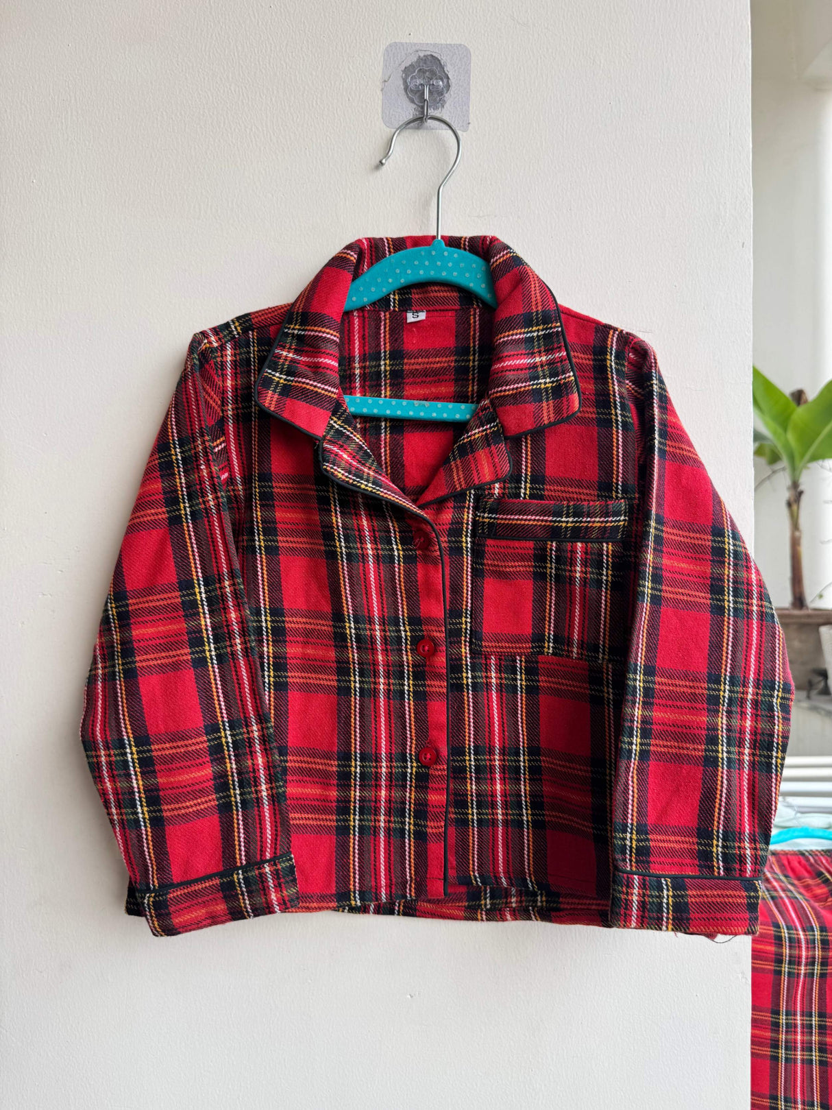 soft-red-black-checked-kids-night-suit