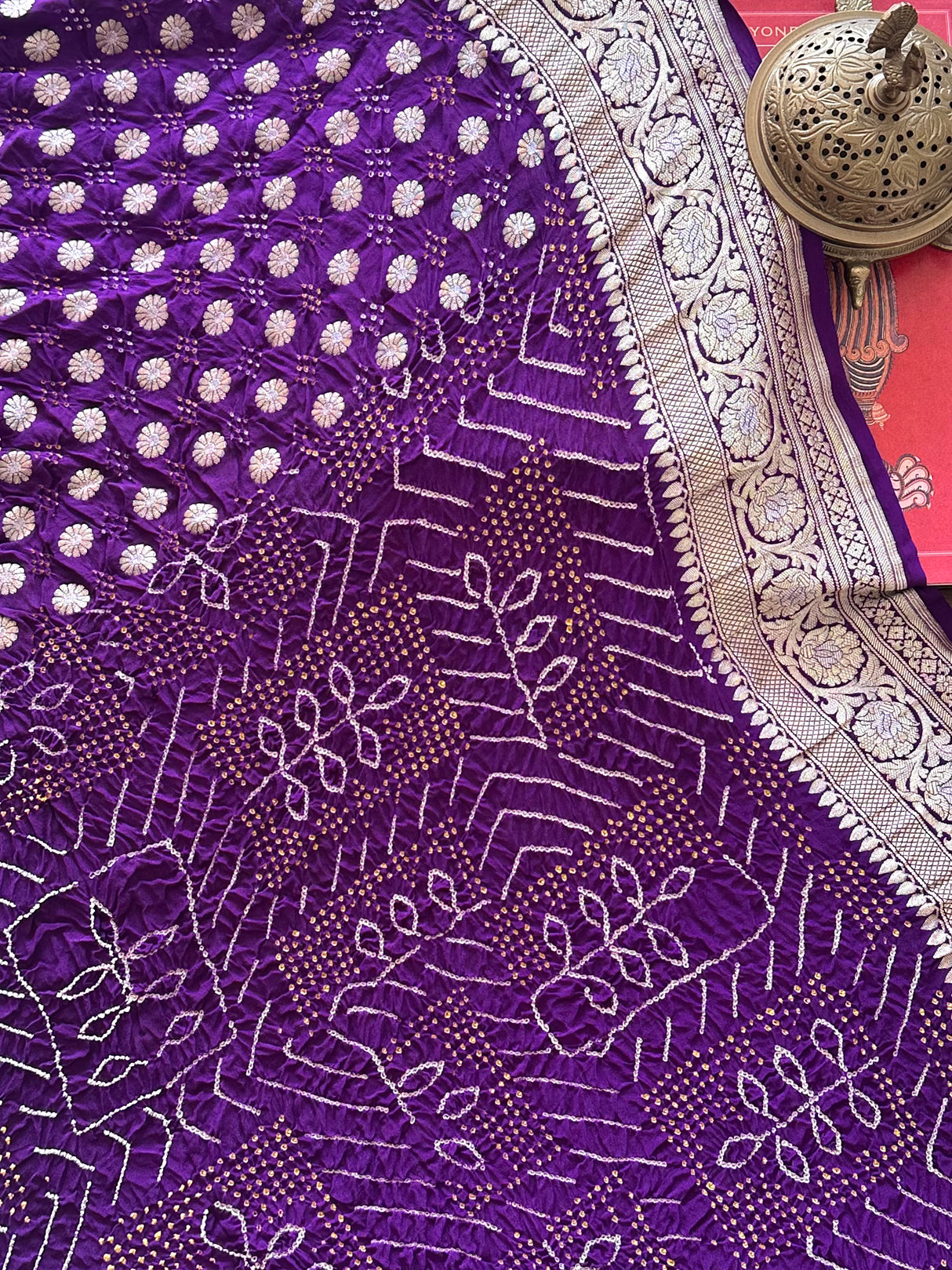 sovereign-bloom-handloom-pure-bandhani-georgette-saree