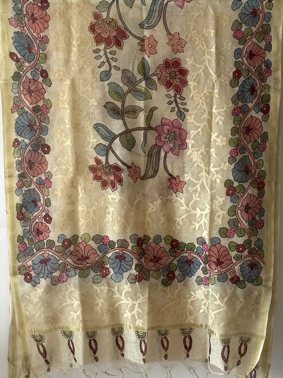 stylish-floral-chanderi-cotton-silk-lucknow-chikankari-kalamkari-dupatta