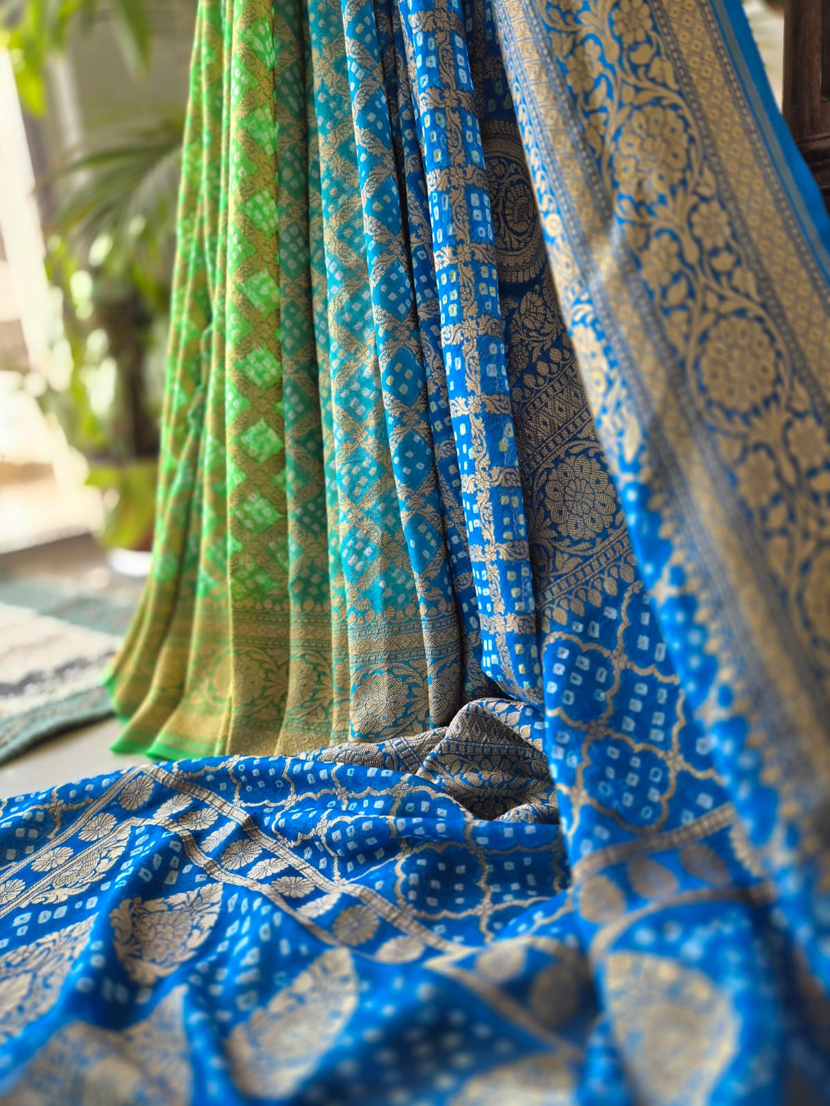 super-exclusive-pure-banarsi-georgette-bandhani-saree