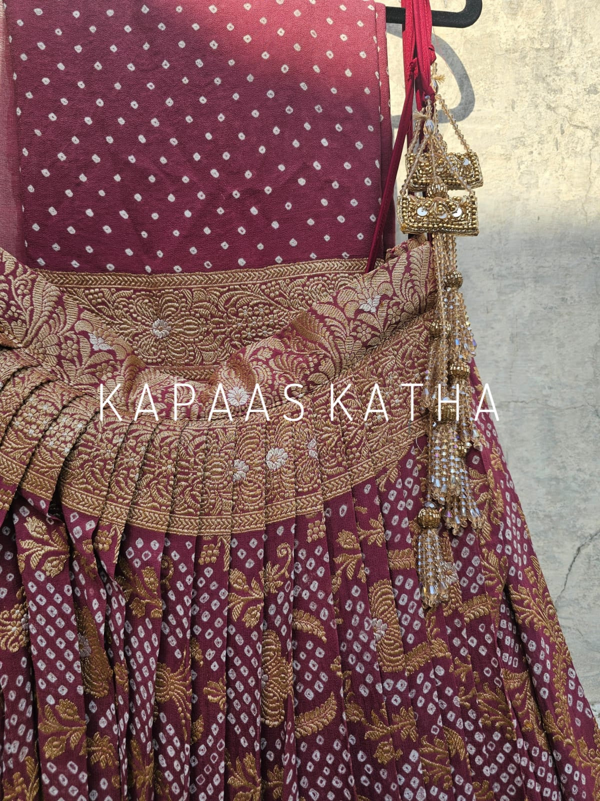 suramya-pure-banarsi-georgette-bandhani-lehenga