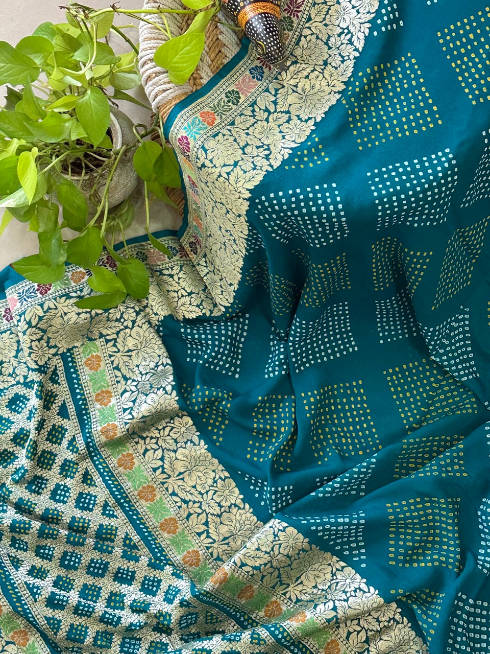 teal-elegance-pure-banarasi-georgette-bandhani-saree-with-a-delicate-meenakari-border