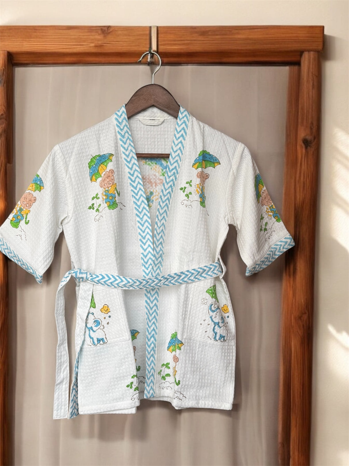 bulk supplier of kids handblock printed waffle bathrobes teddy bear and elephant design Kuwait