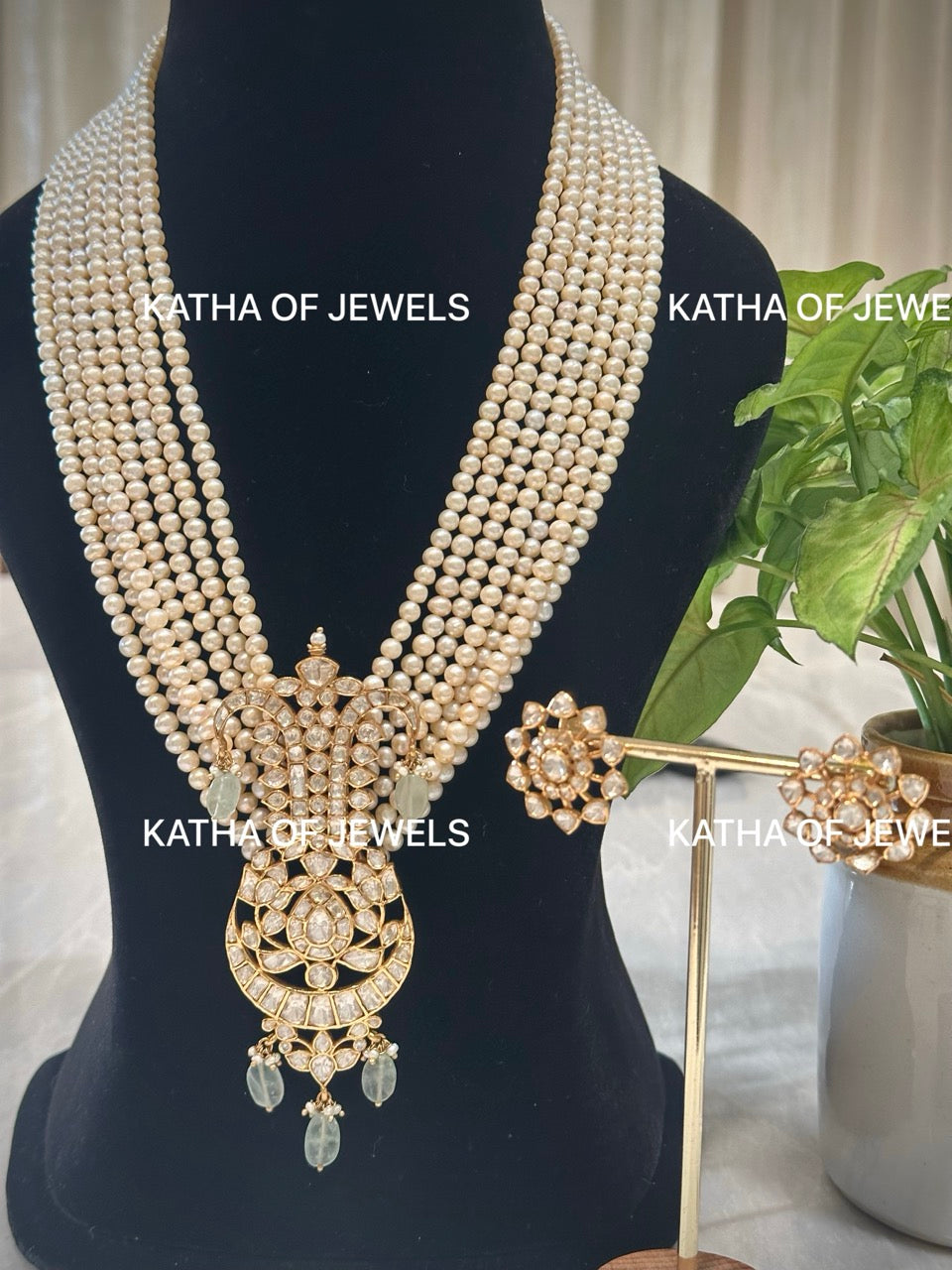 Buy Unisex Pearl & Moissanite Polki Necklace Set | Katha of Jewels