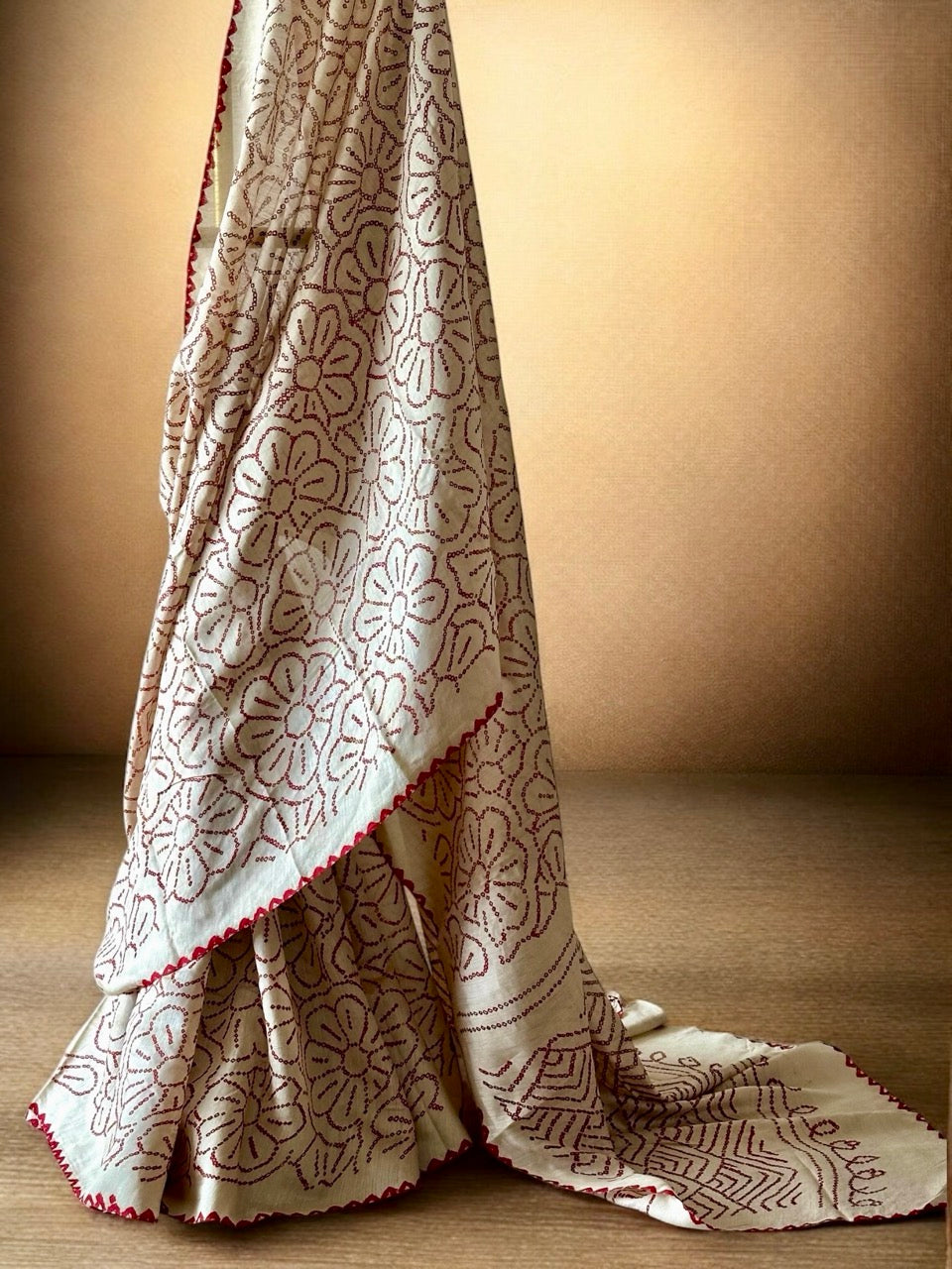 timeless-veil-munga-silk-bandhani-saree-with-red-bandhej