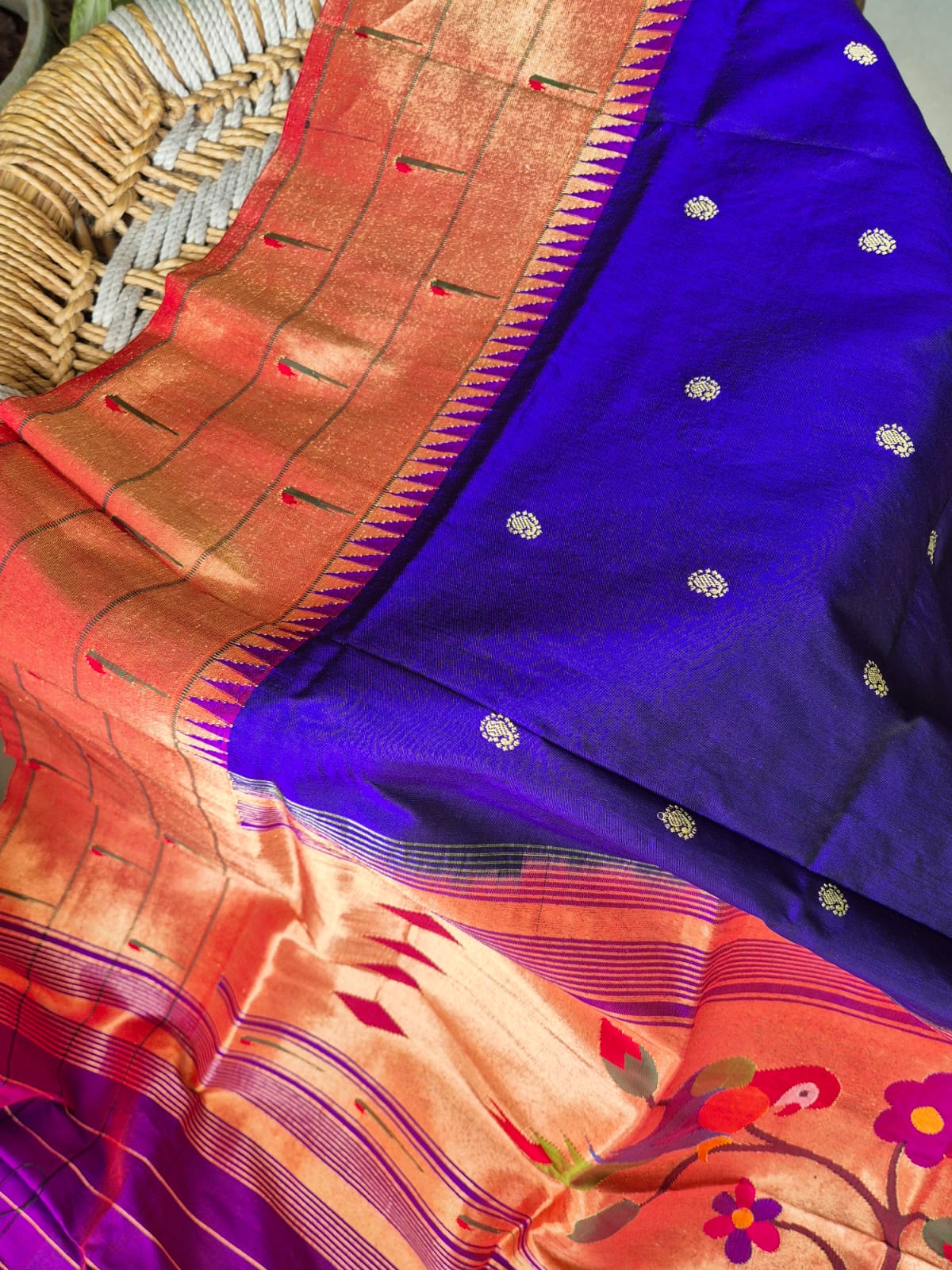 Handloom Triple Muniya Parrot Theme Deep Blue Violet Silk Paithani Dupatta