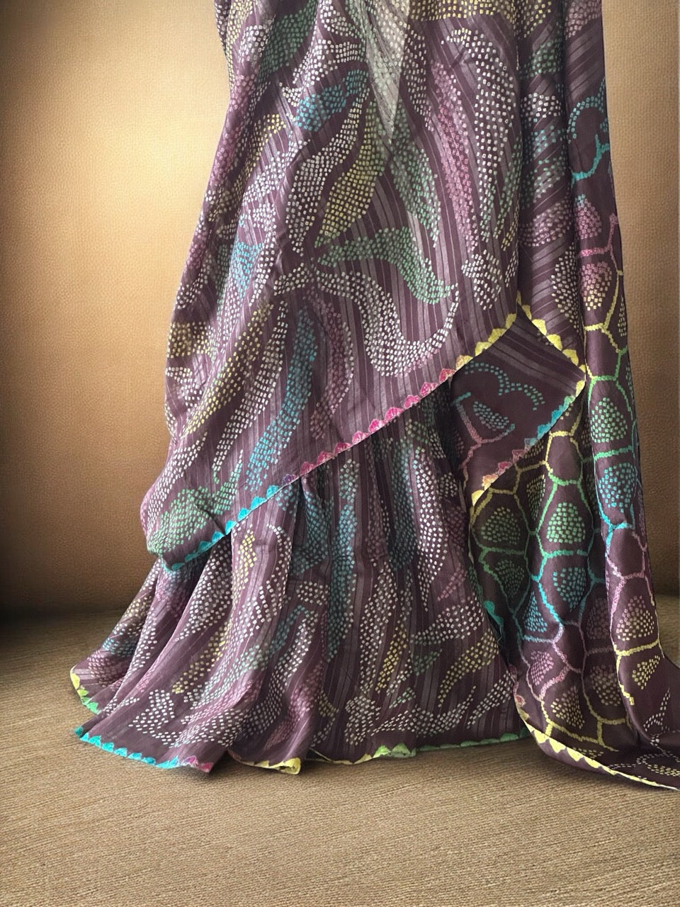 vanraj-brownish-mauve-munga-silk-bandhani-saree-with-multicoloured-bandhej
