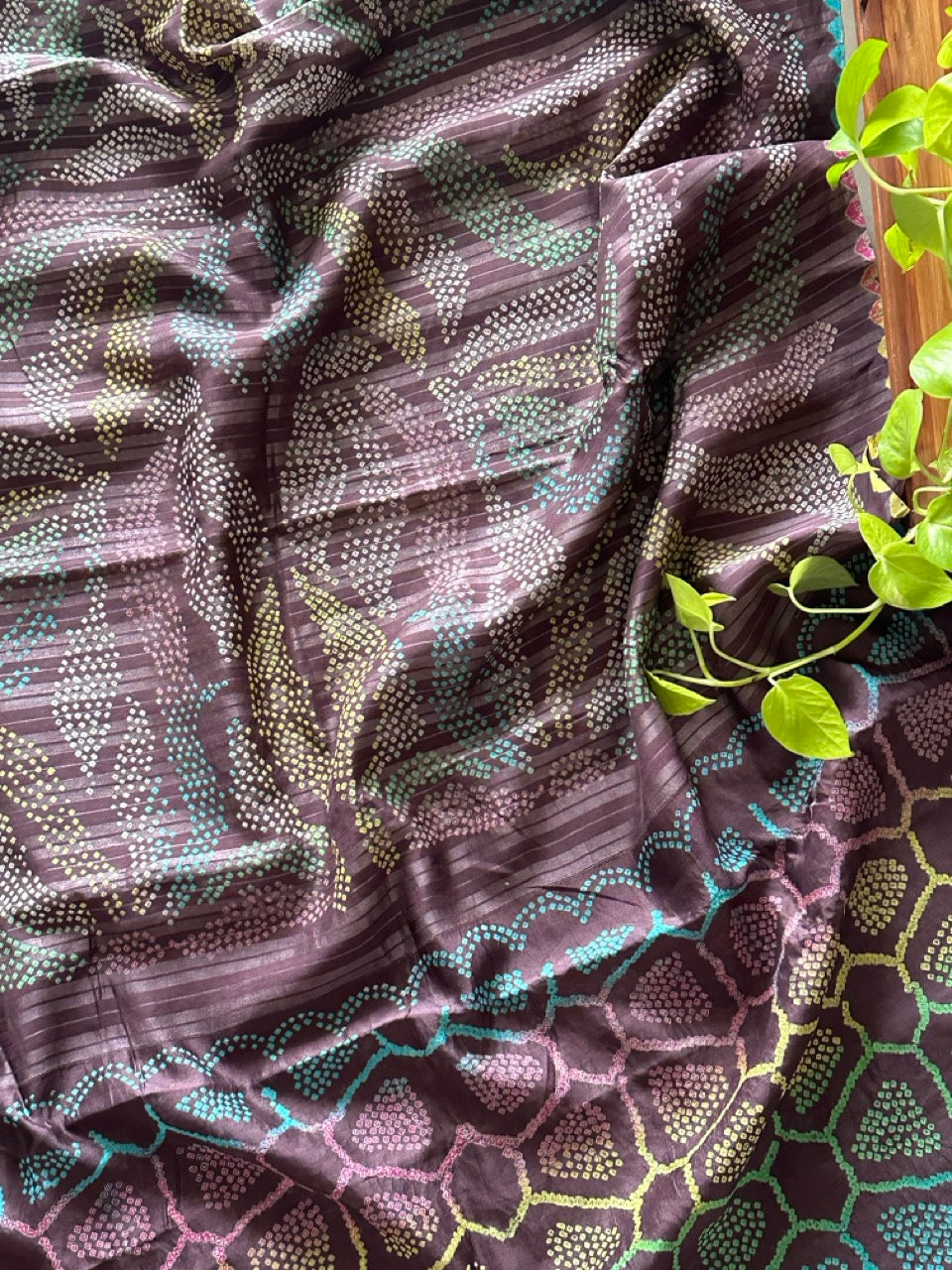 vanraj-brownish-mauve-munga-silk-bandhani-saree-with-multicoloured-bandhej