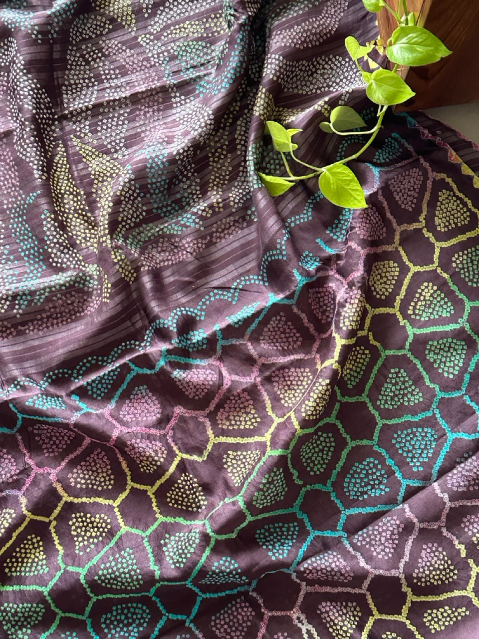 vanraj-brownish-mauve-munga-silk-bandhani-saree-with-multicoloured-bandhej