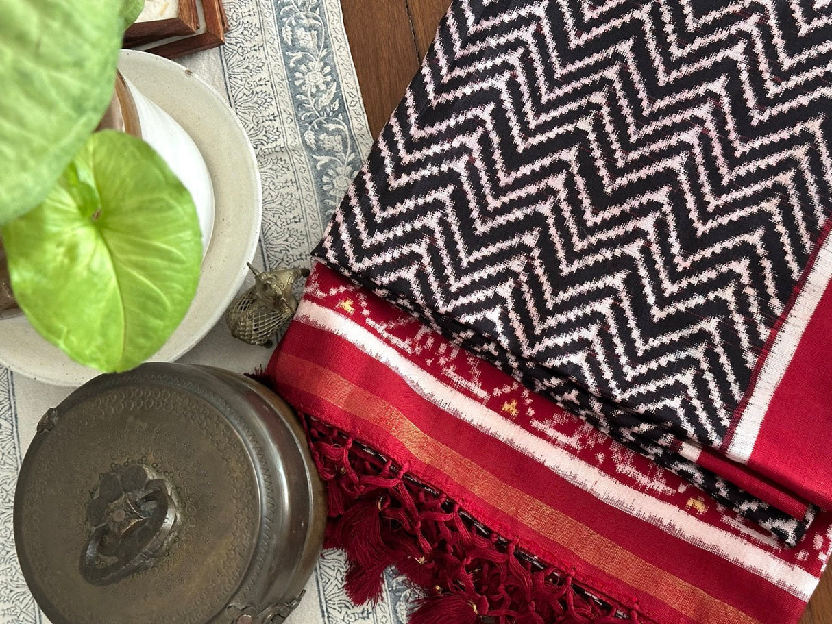 varnika-the-patterned-soul-pure-silk-double-ikat-patan-patola-dupatta