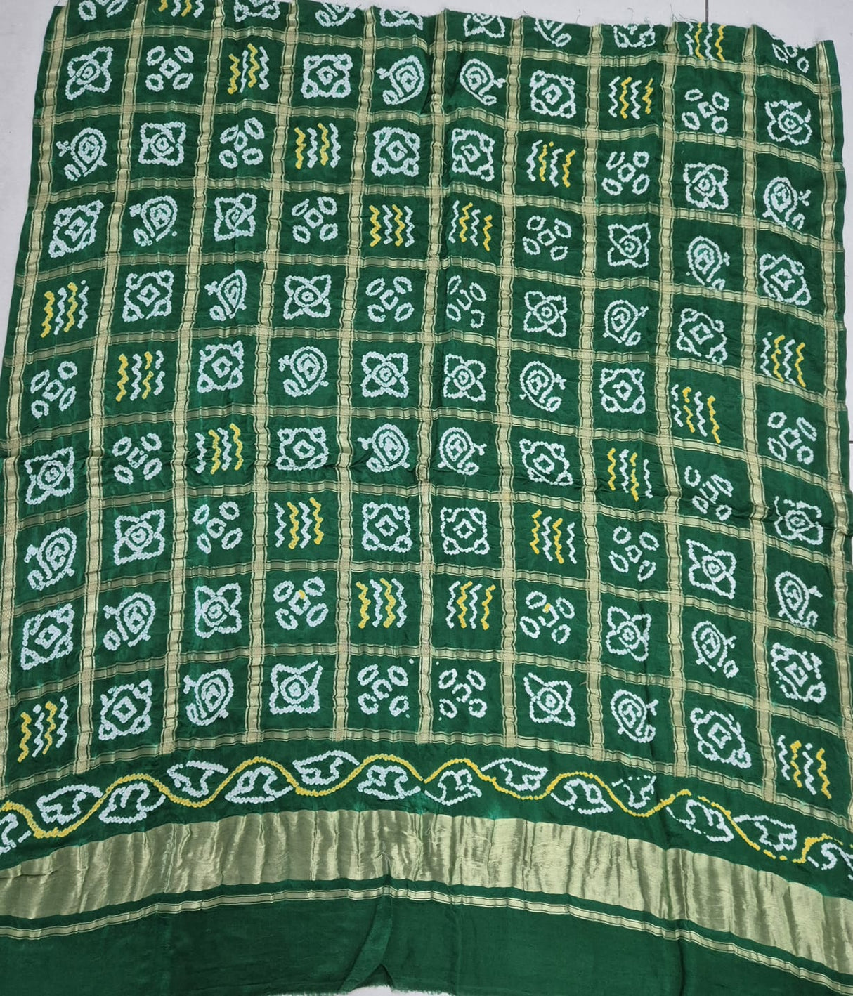 verdant-green-gharchola-pure-gajji-bandhani-blouse-fabric