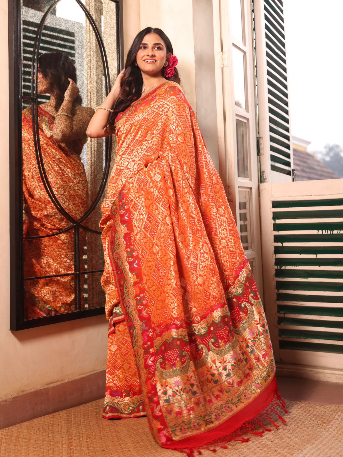 vibrant-orange-and-red-handloom-pure-banarsi-georgette-bandhani-saree
